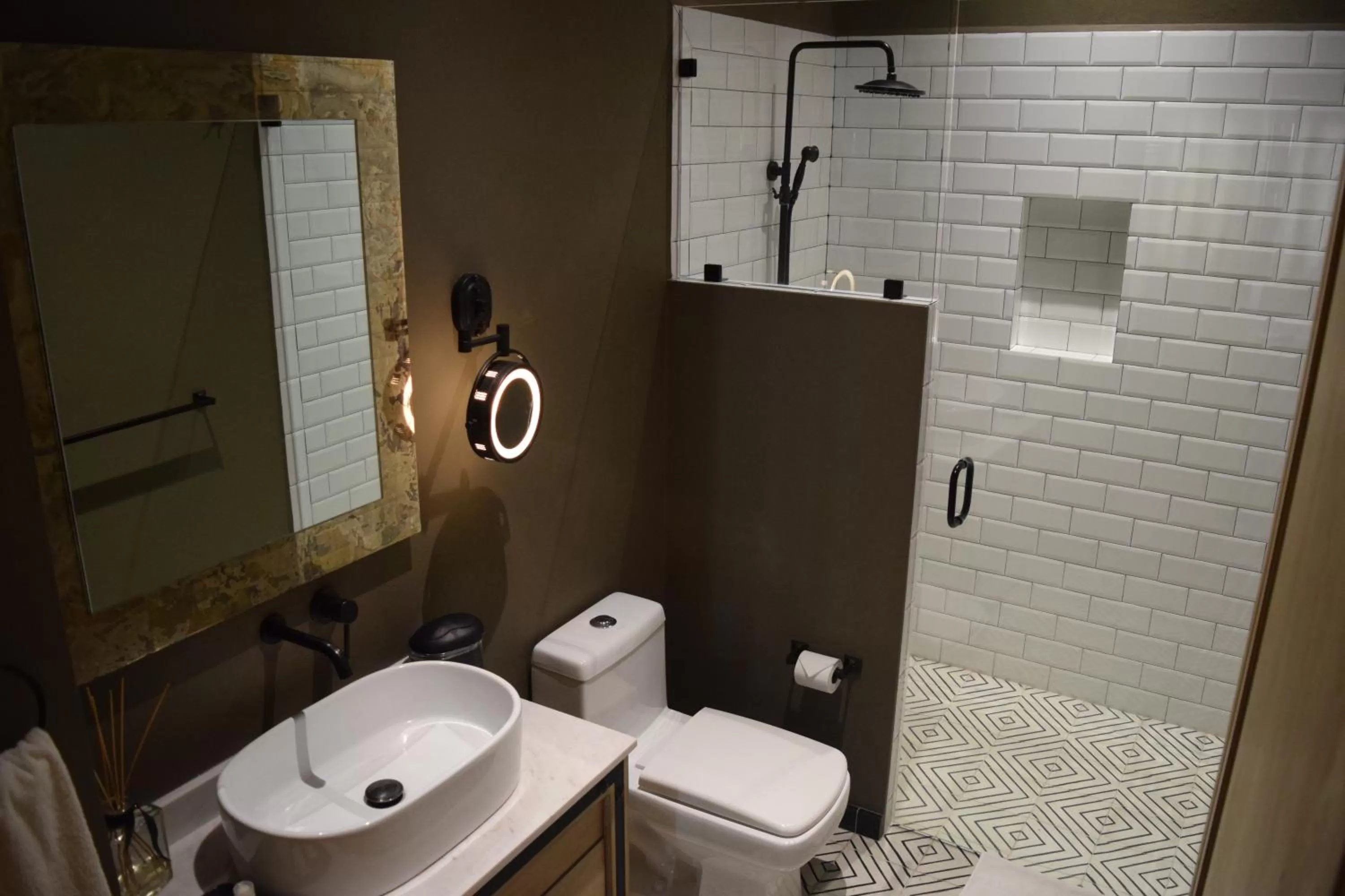 Bathroom in Hotel Bouquet (Adults Only)