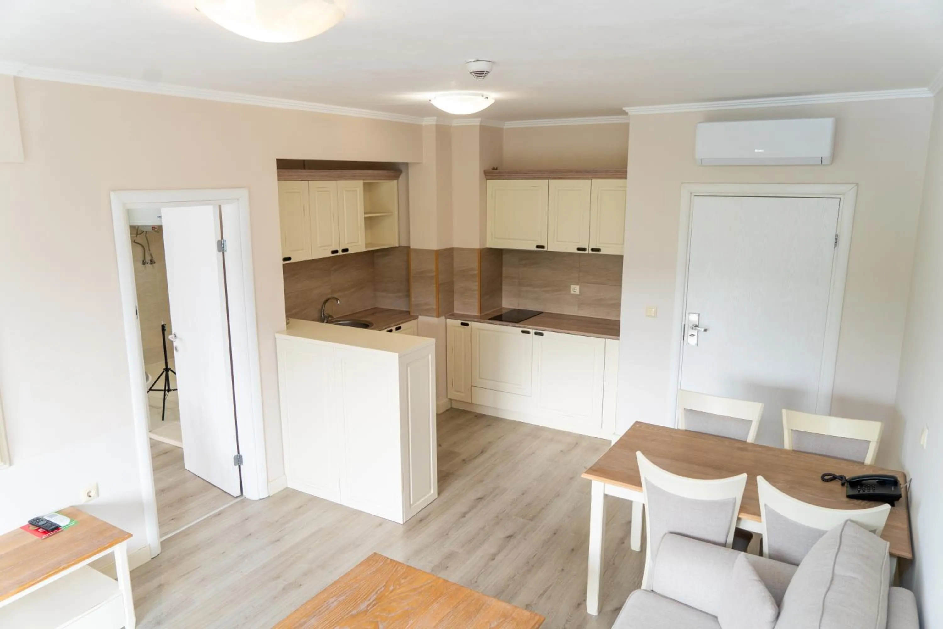 Kitchen or kitchenette in White Rock Castle Suite Hotel & SPA