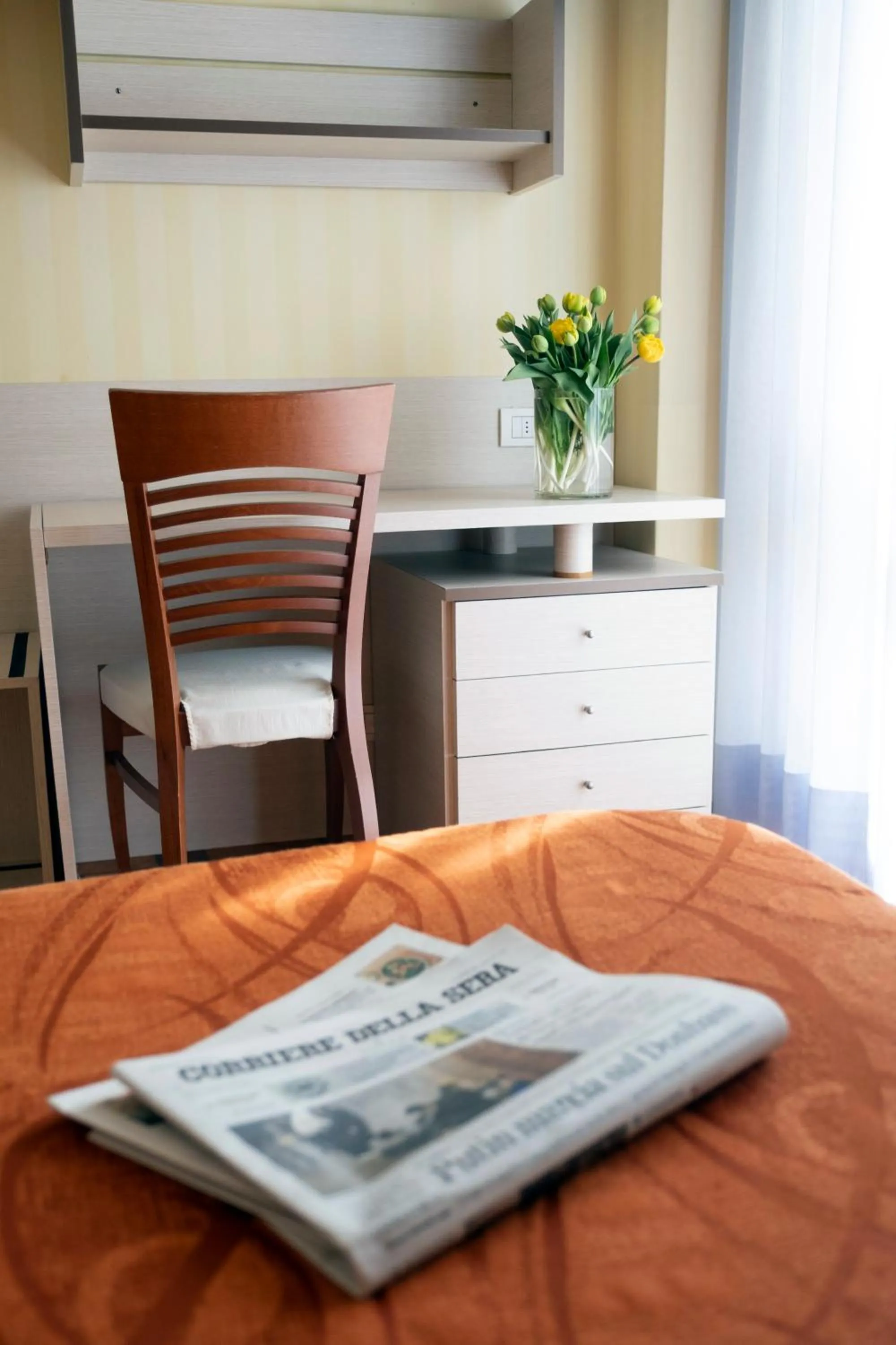 Photo of the whole room in Hotel Mirage