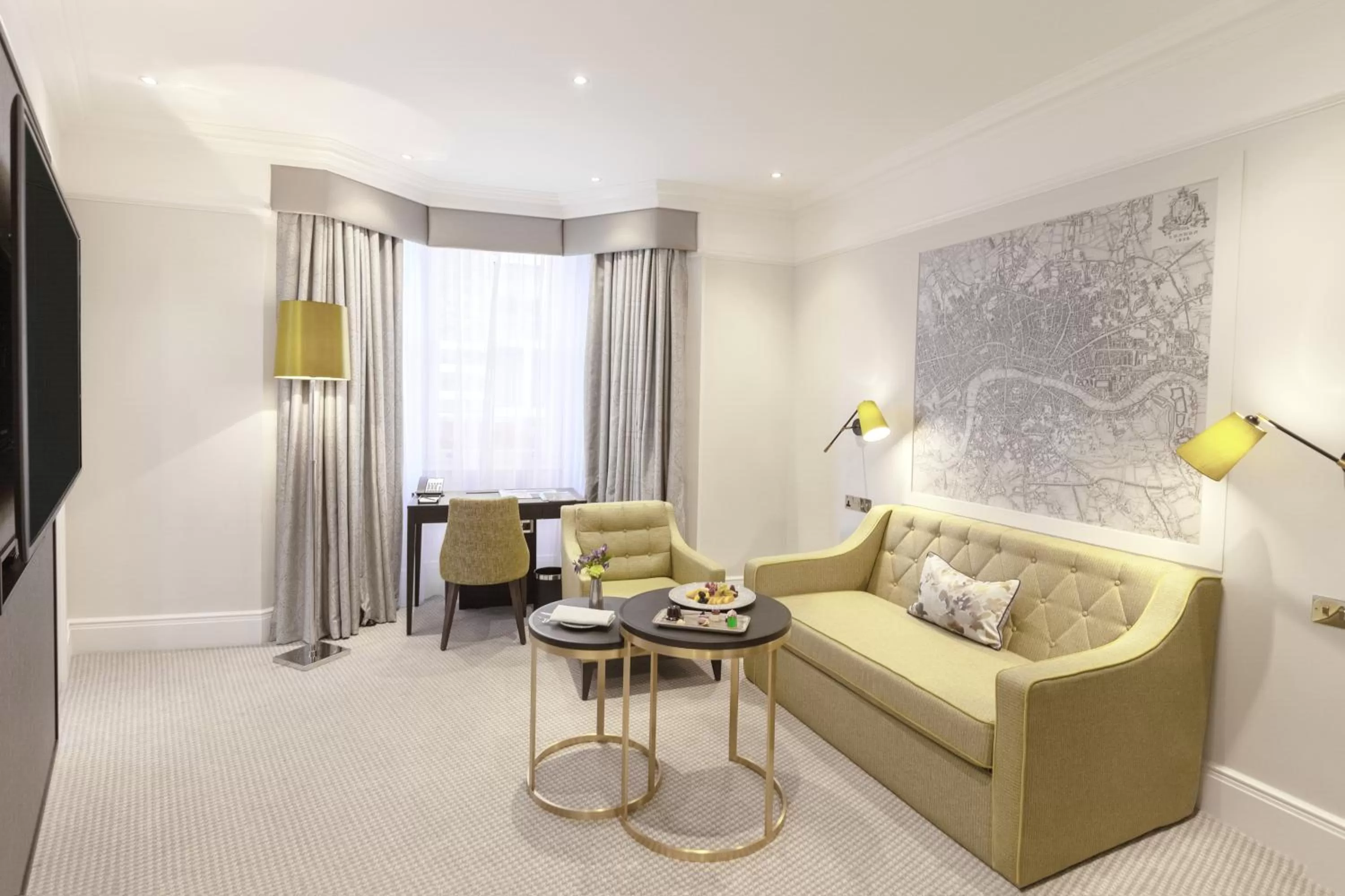 TV and multimedia in St. James' Court, A Taj Hotel, London