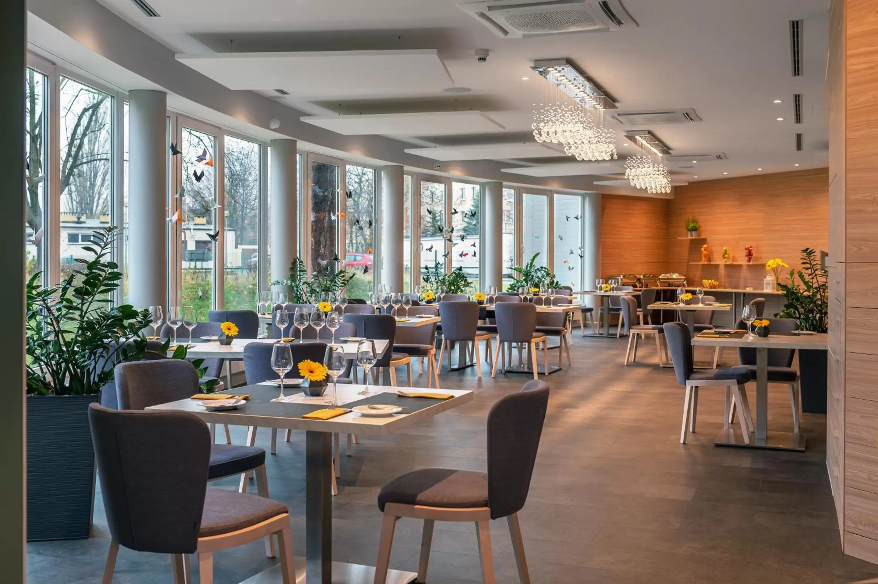 Restaurant/Places to Eat in Hotel Vivaldi