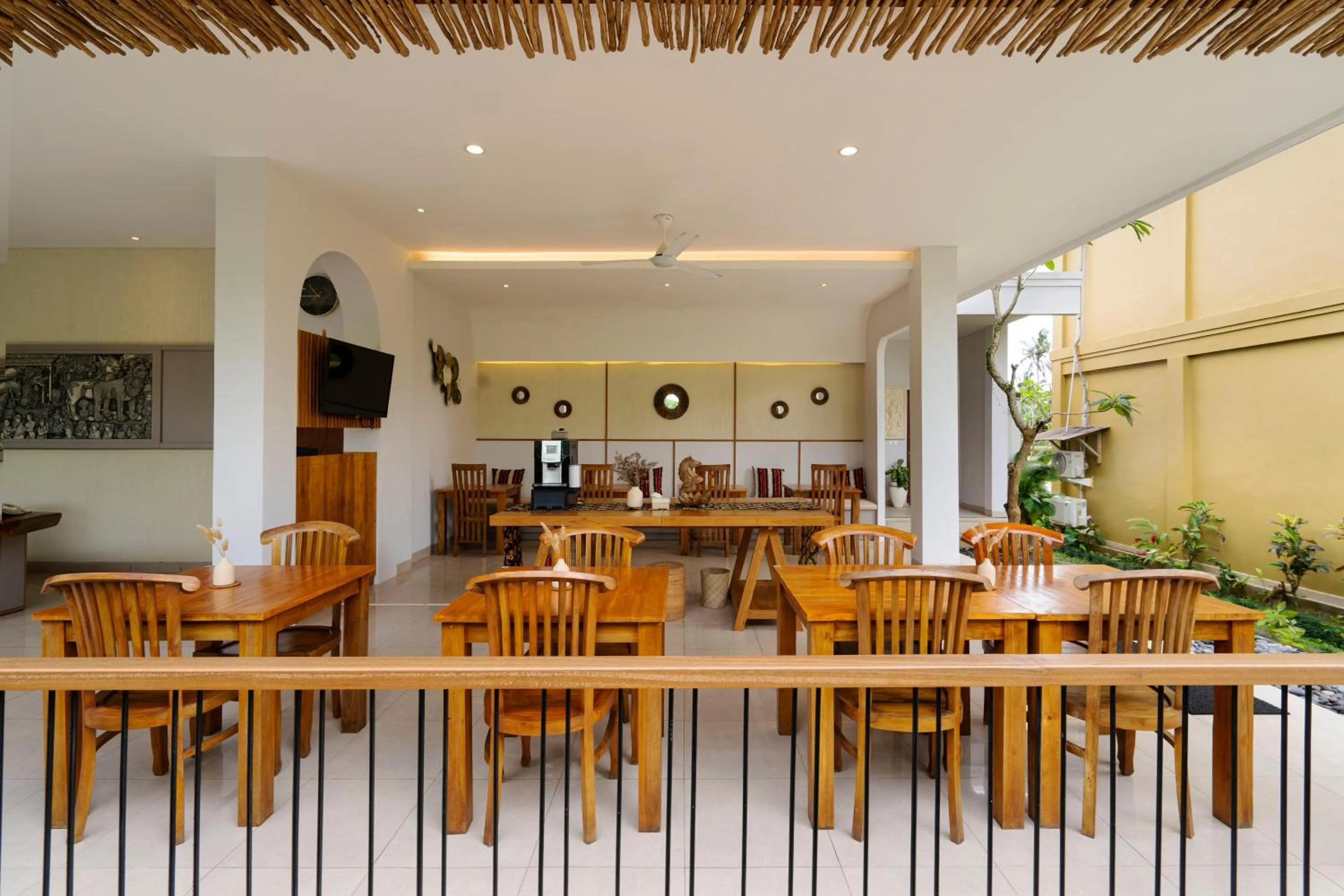Restaurant/places to eat in Kubu Bali Baik Villa & Resort - CHSE Certified