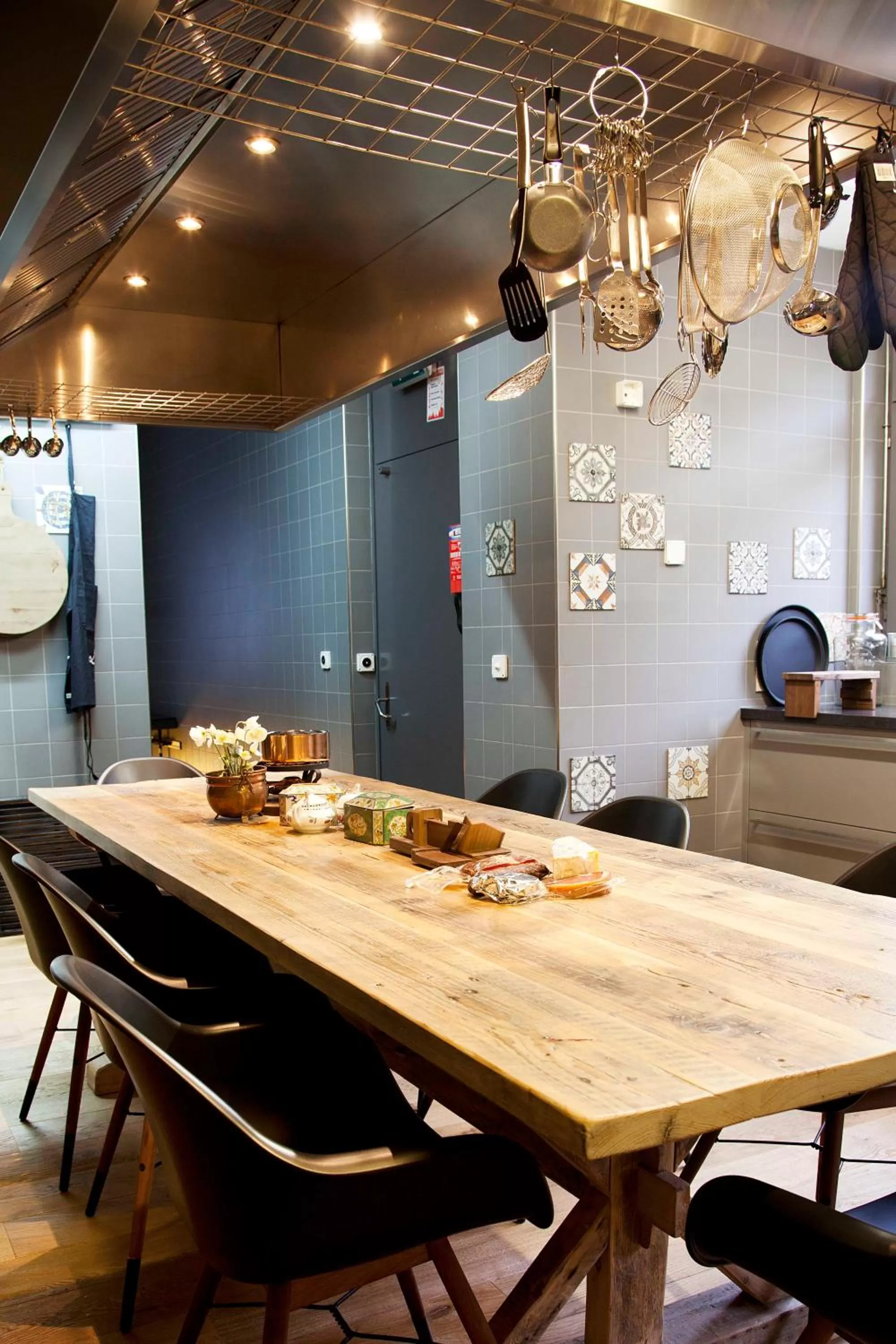 Communal kitchen in Boutique-Hôtel Chez Jan