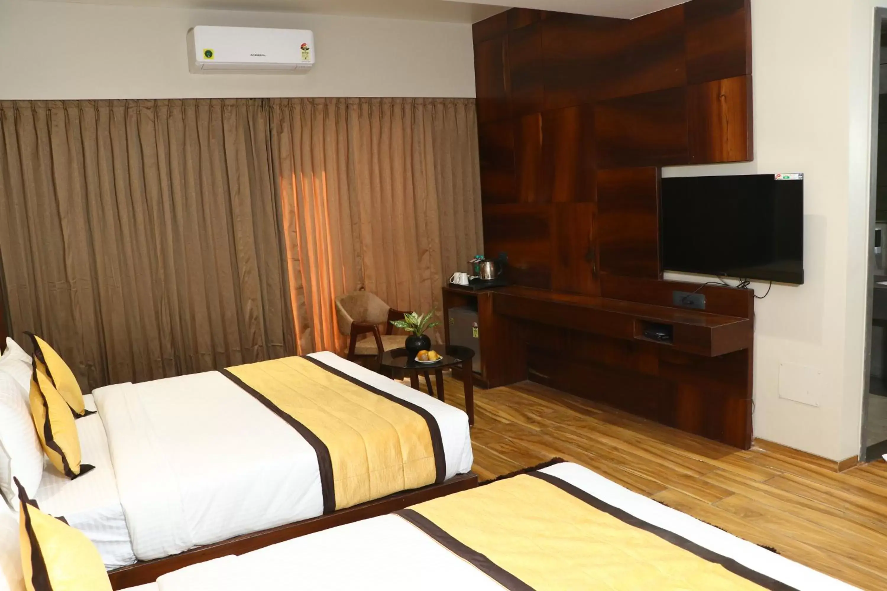 Photo of the whole room, Bed in Hotel Rudra Royals Photo of the whole room, Bed in Hotel Rudra Royals