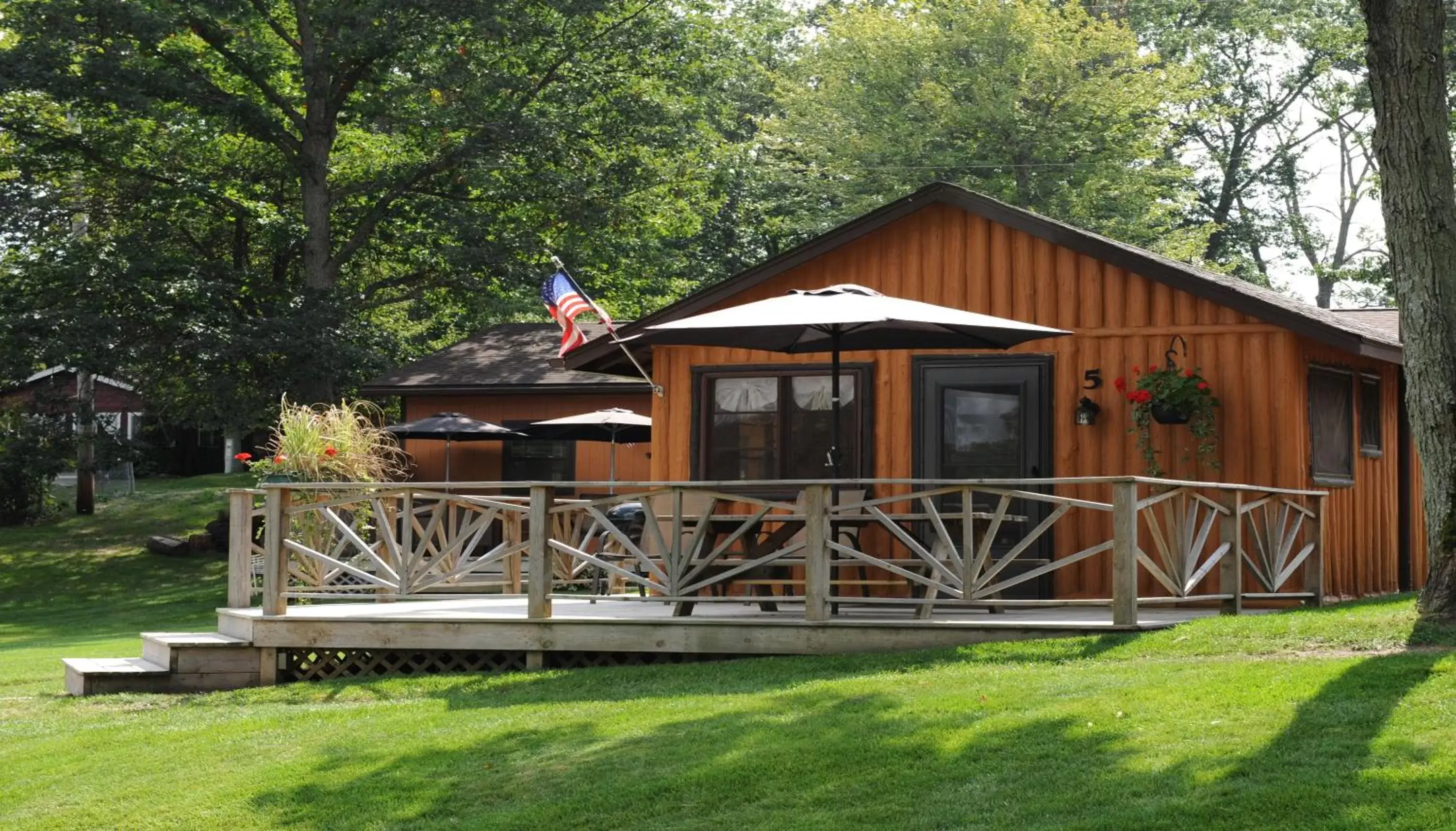 Property building in Clear Lake Resort Property building in Clear Lake Resort