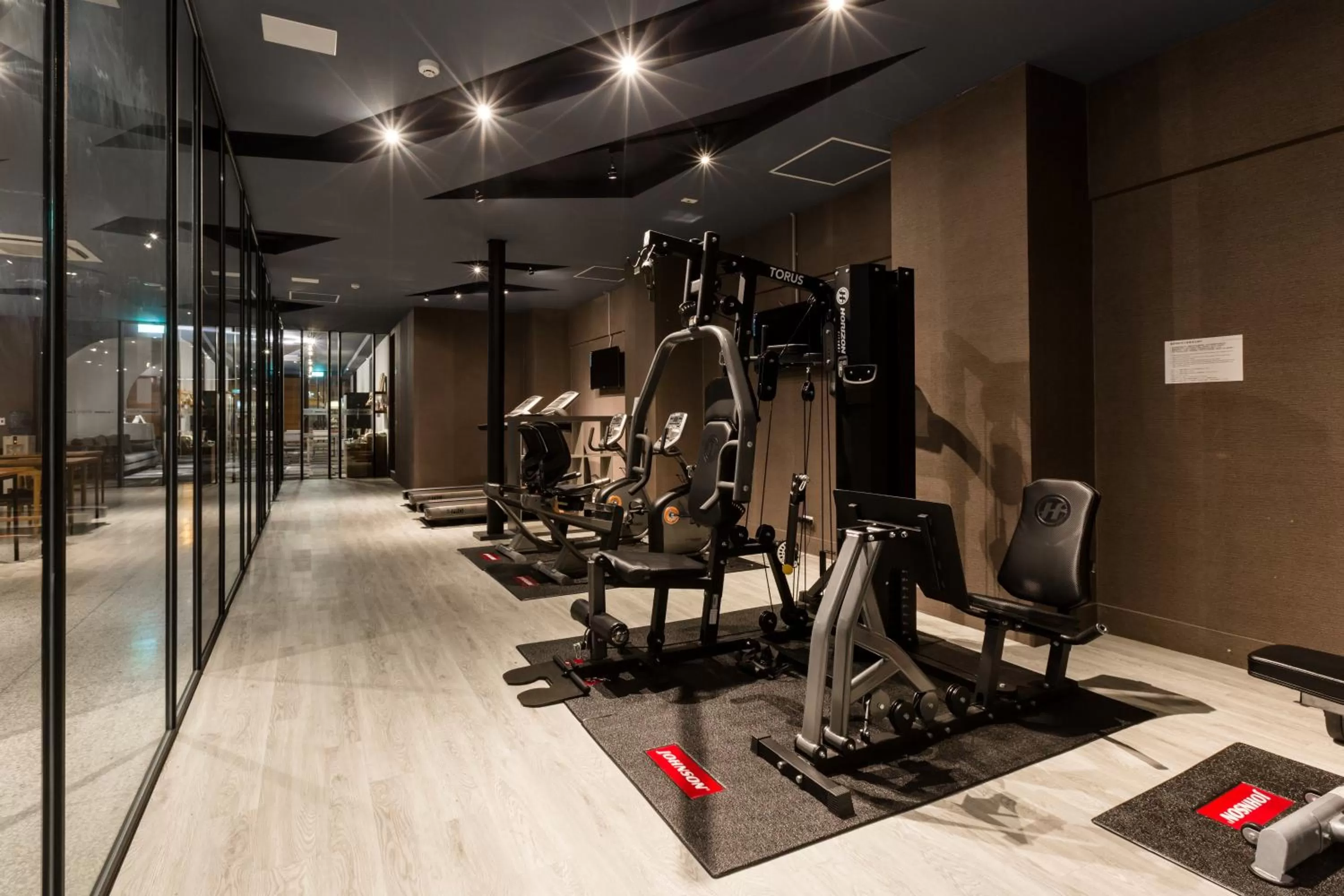 Fitness centre/facilities in Green Hotel