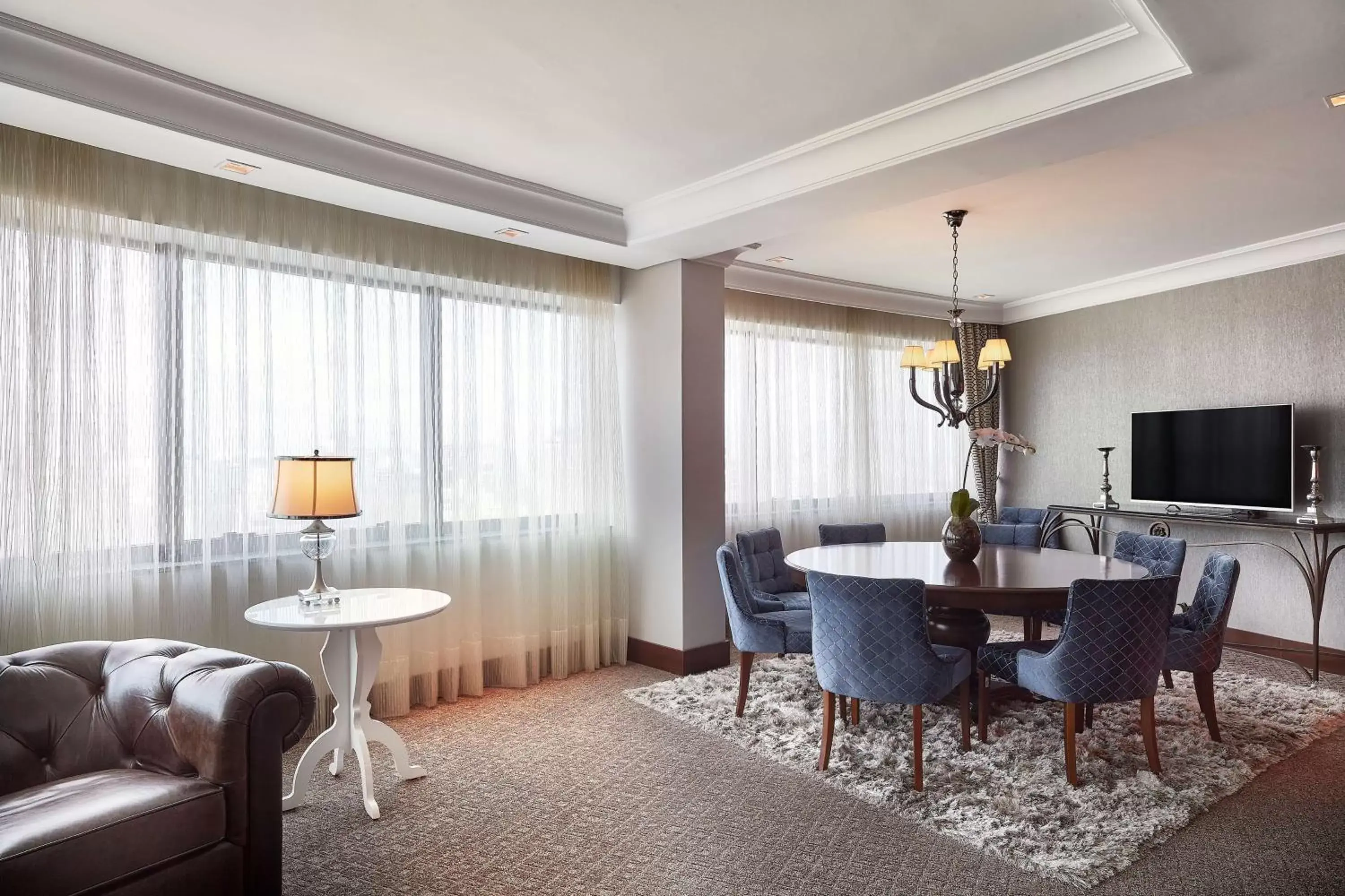 Bedroom, Seating Area in Hilton Porto Alegre, Brazil