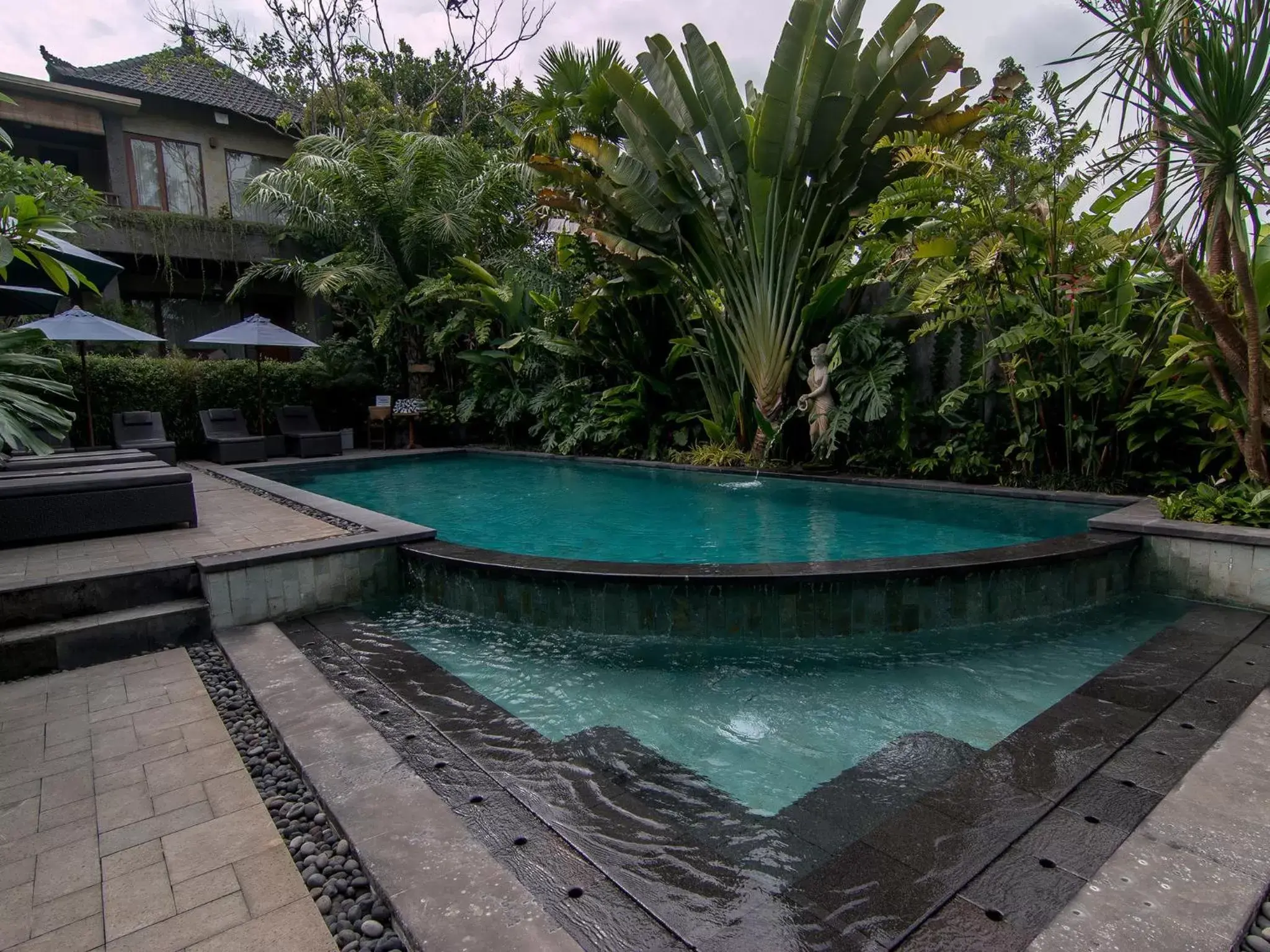 Facade/entrance, Swimming Pool in De Munut Balinese Resort