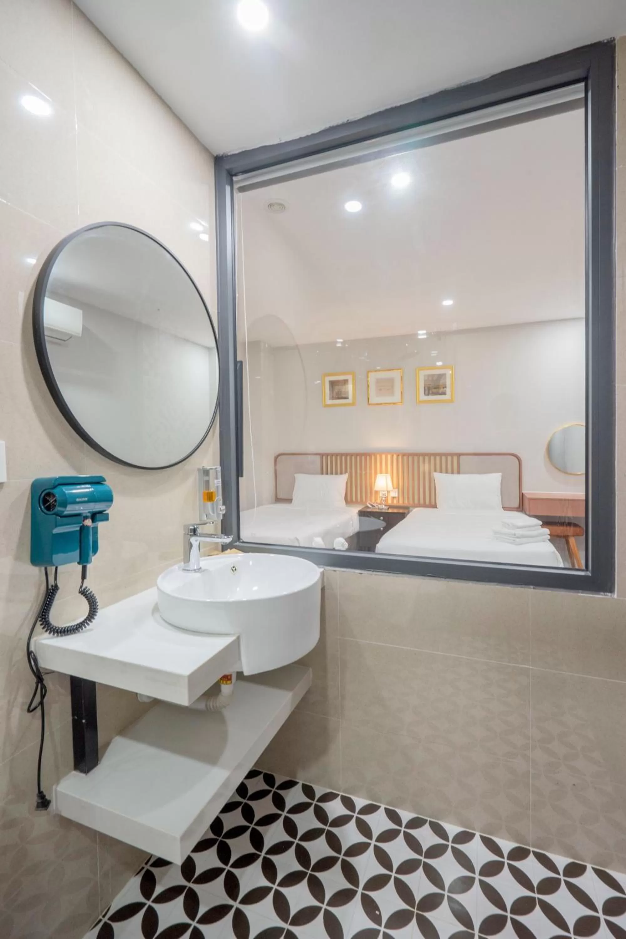 Bathroom in SAZI HOTEL - BÙI THỊ XUÂN