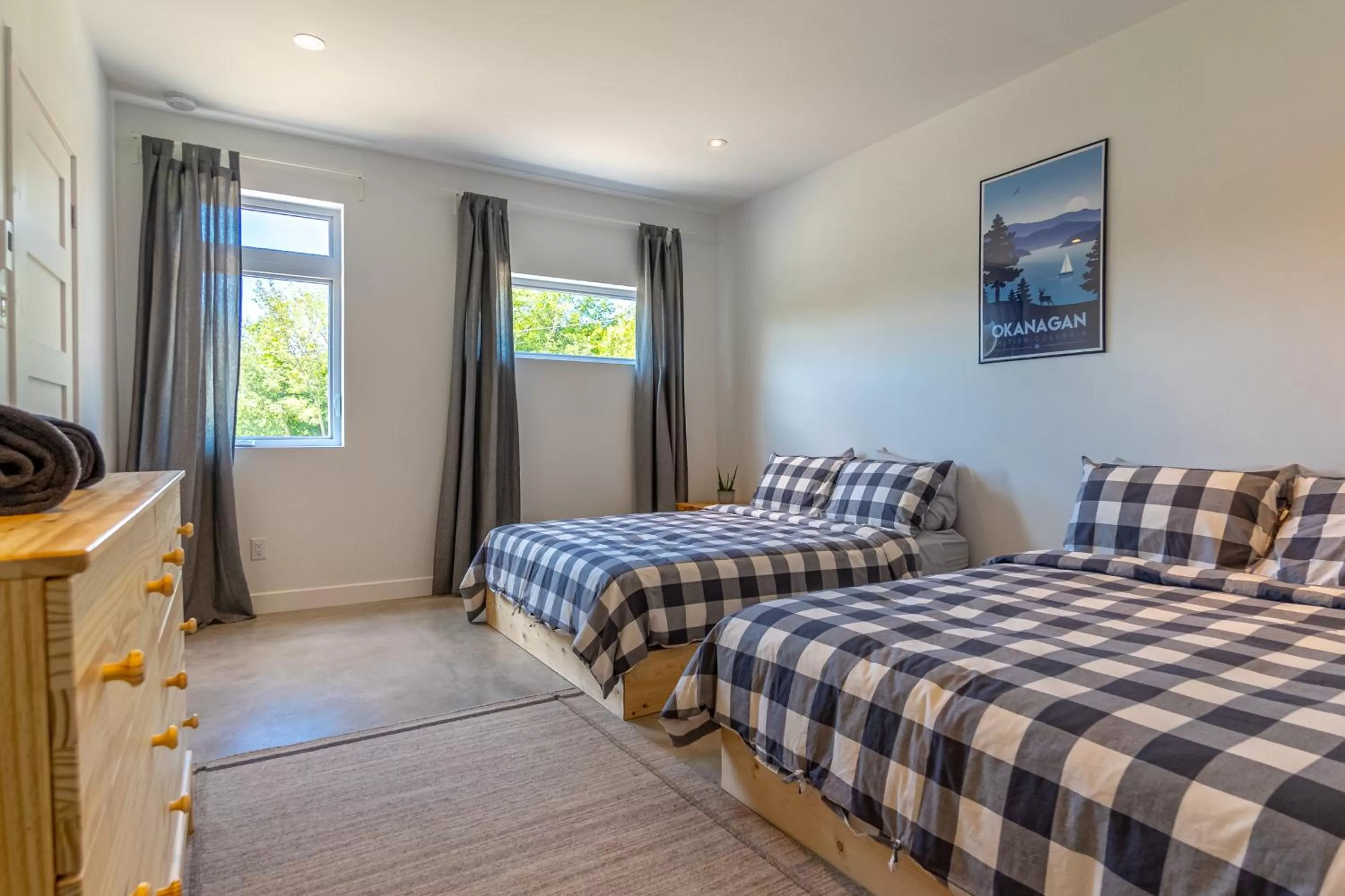 Bedroom, Bed in Hôtel Val-David - Appartements de la Gare