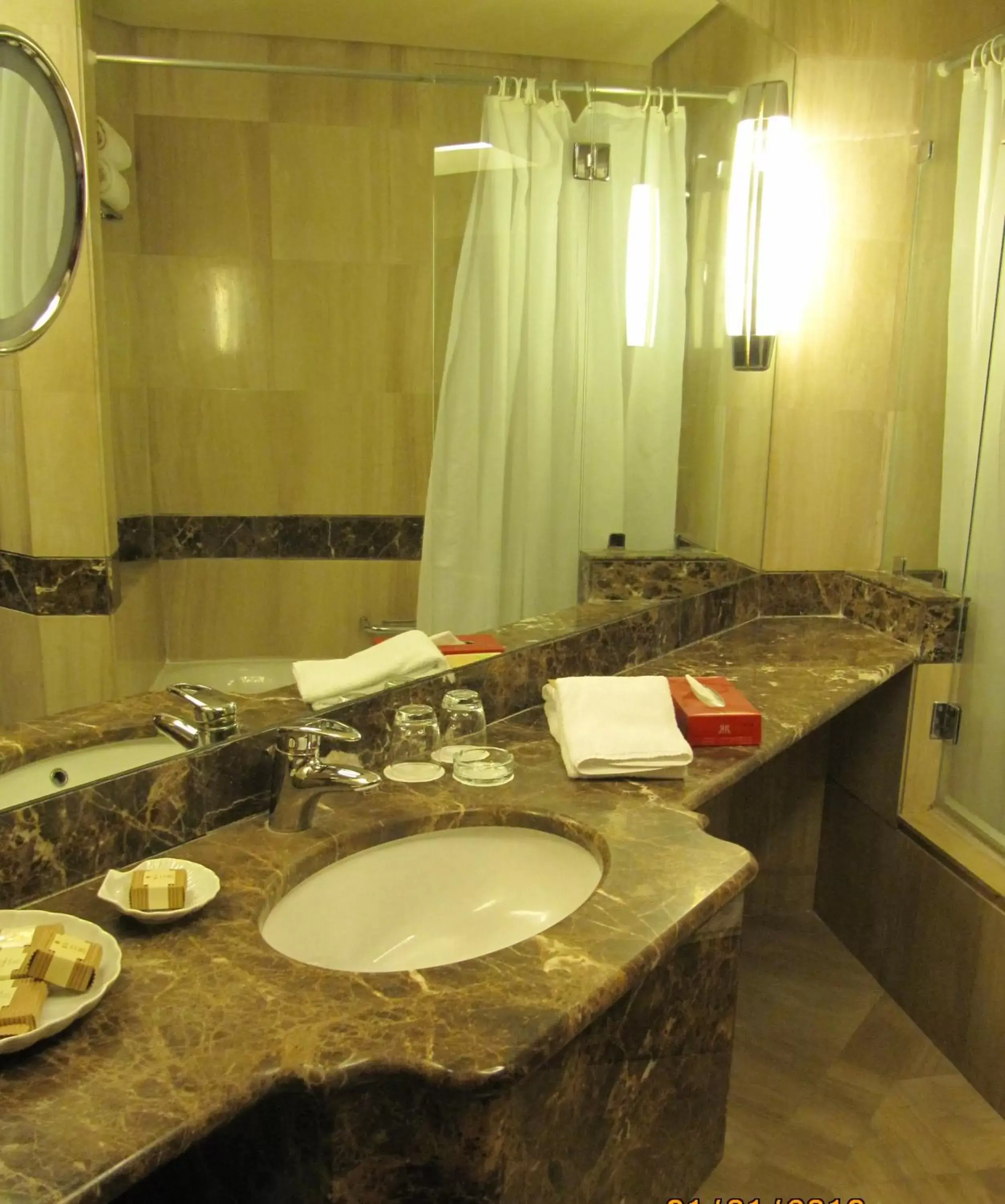 Bathroom in Le Royal Amman