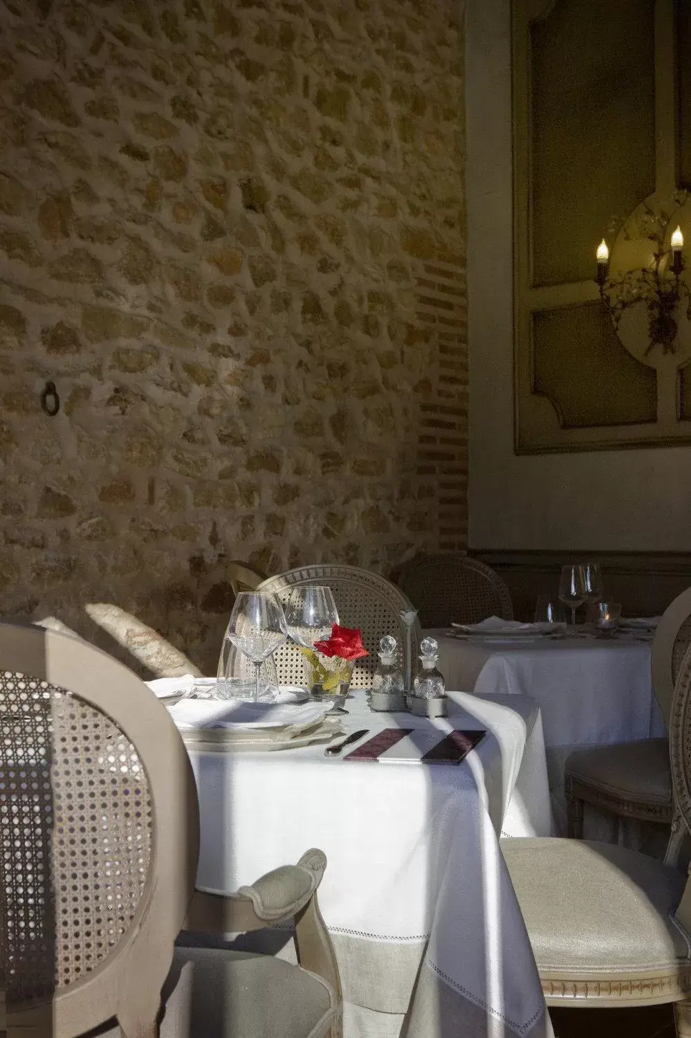 Restaurant/Places to Eat in La Mozaira