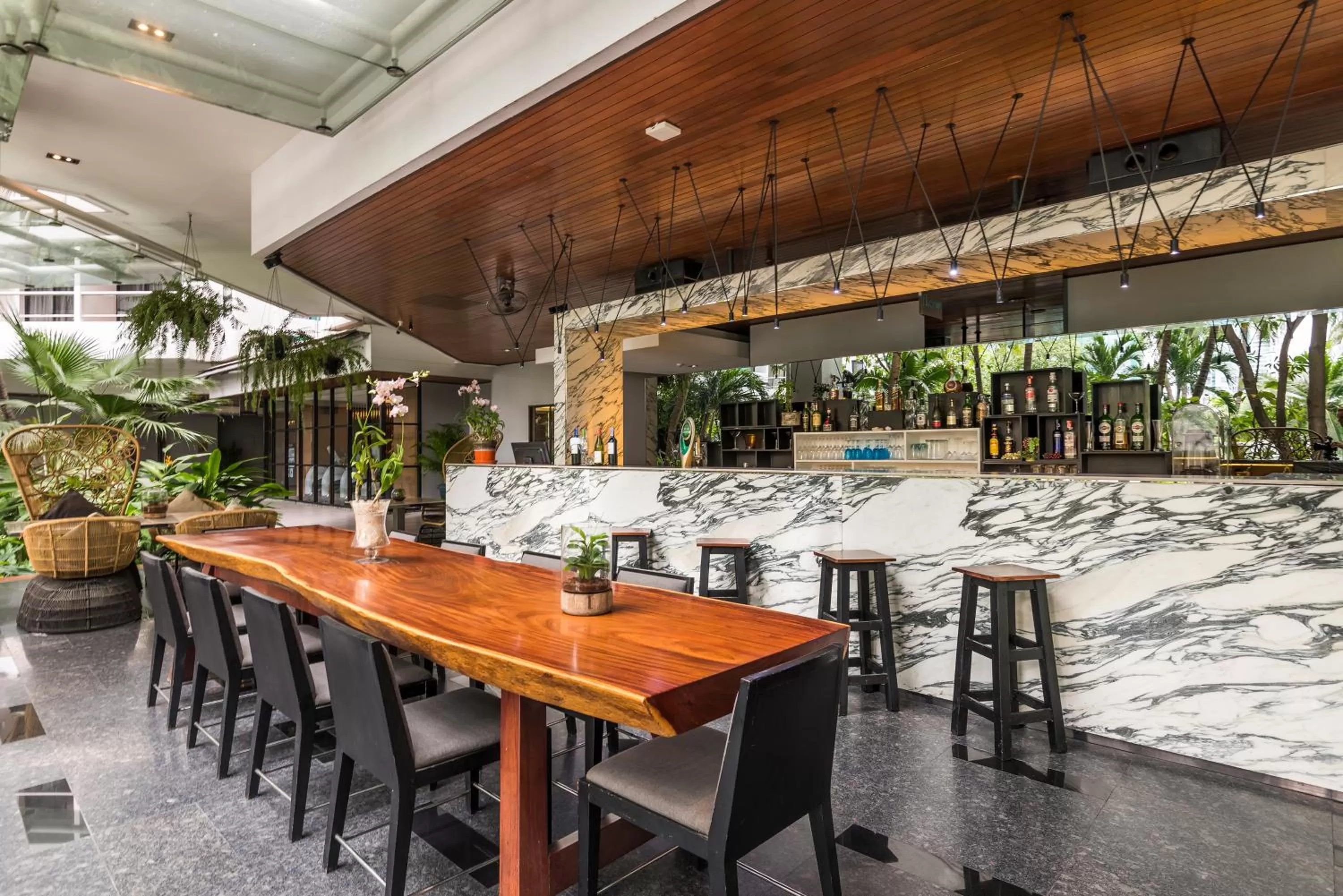 Restaurant/places to eat in Chatrium Sathon Bangkok