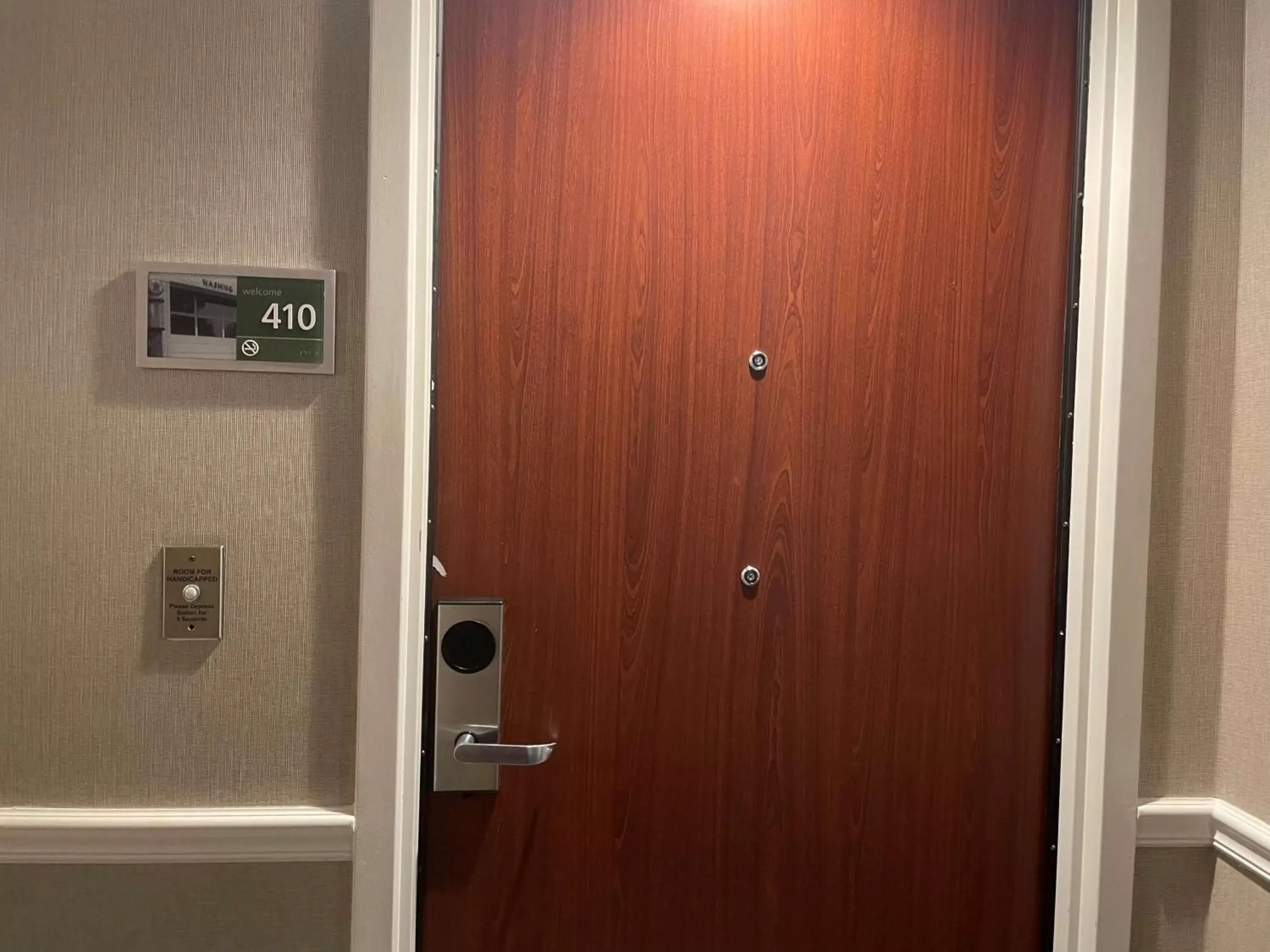 Photo of the whole room, Bathroom in Hampton Inn Ridgefield Park