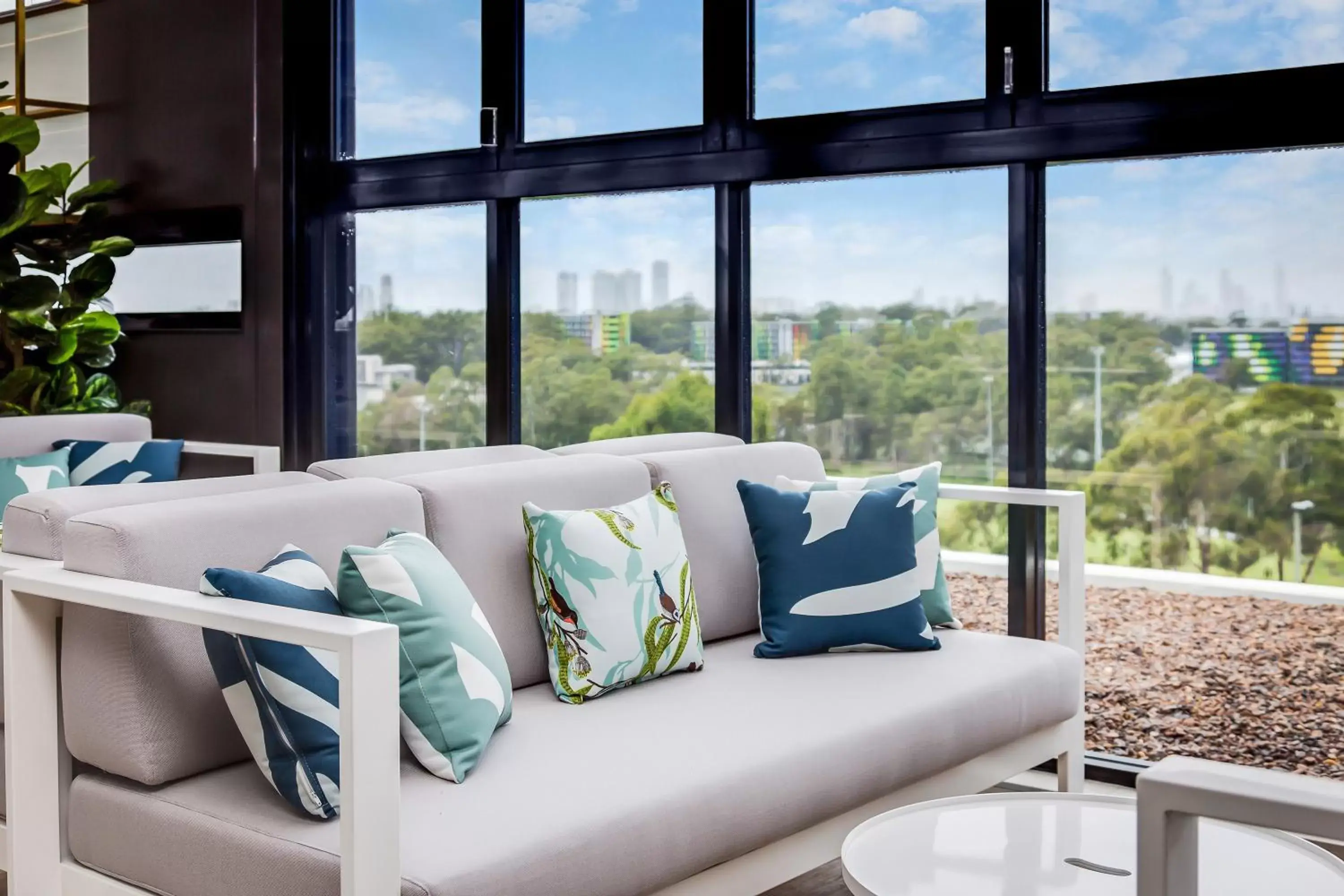 Lounge or bar in Mantra at Sharks Lounge or bar in Mantra at Sharks