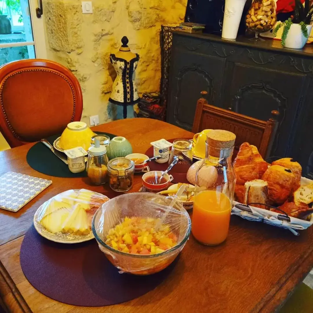 Continental breakfast, Breakfast in La Vicoise Accueillante