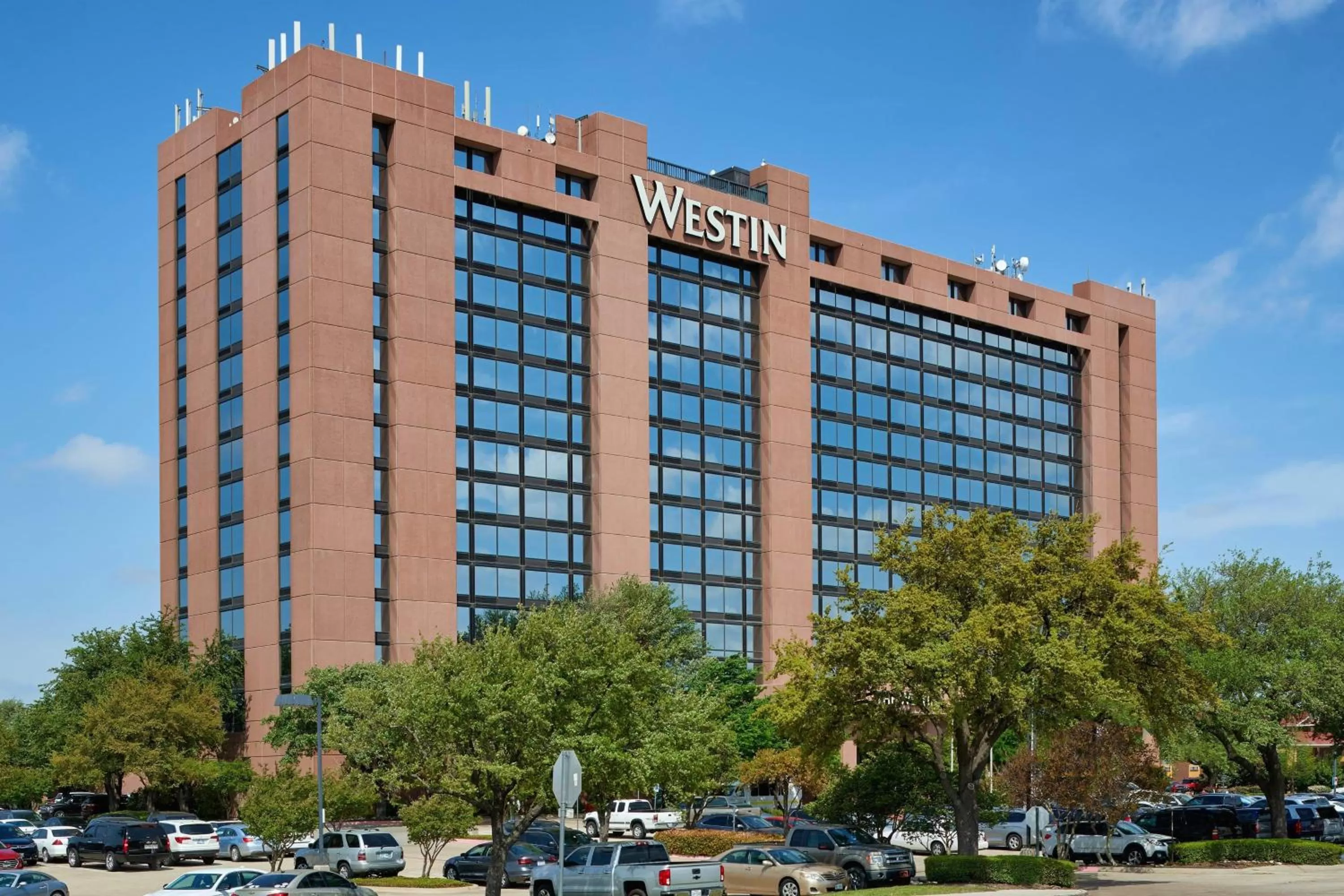 Property building in The Westin Dallas Fort Worth Airport