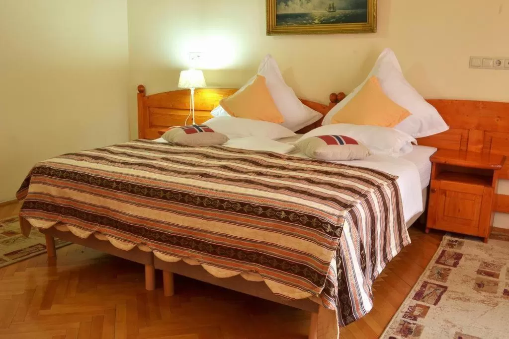 Bed in Hotel Bielmann