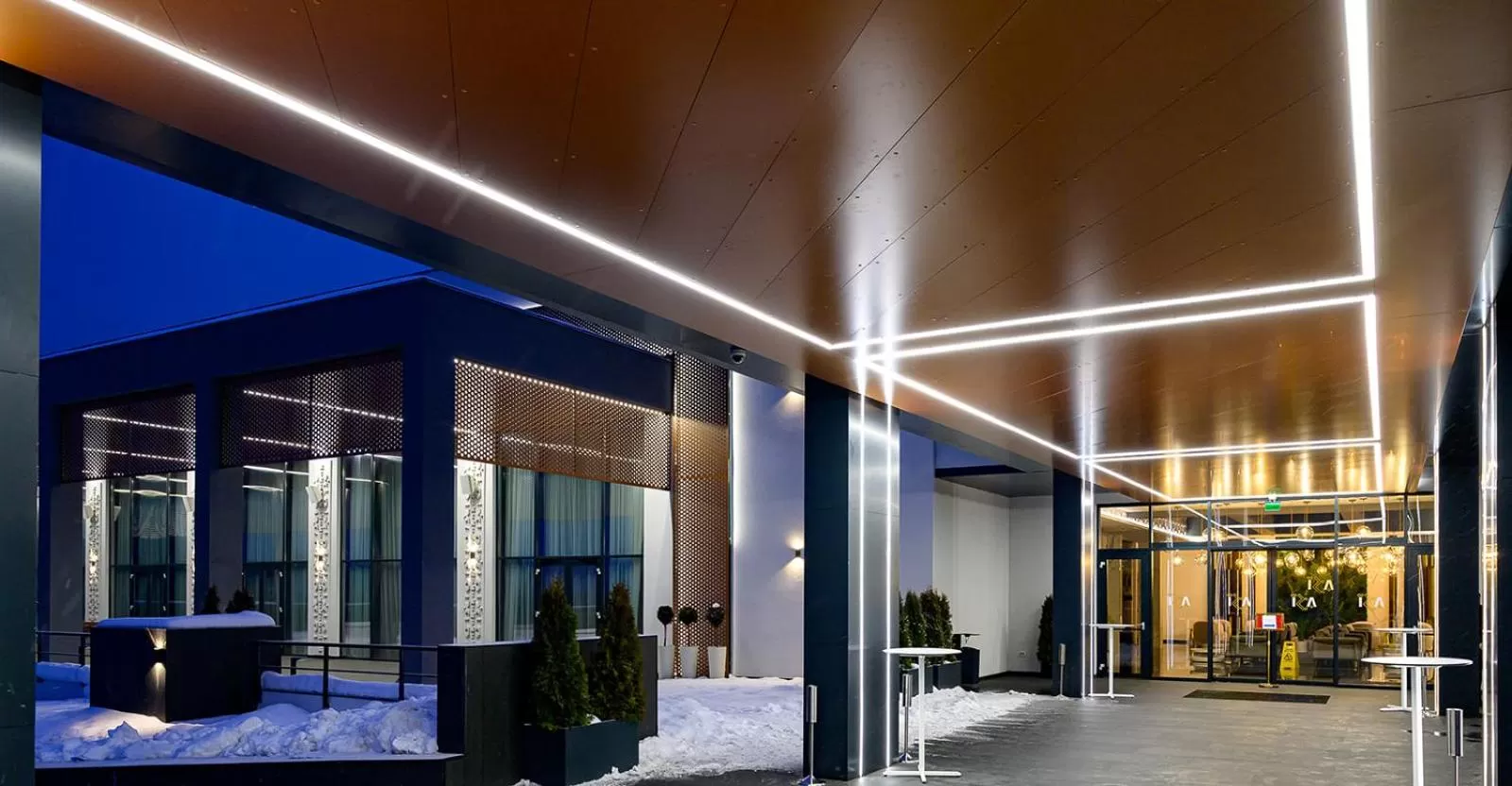 Facade/entrance in Iza Hotel