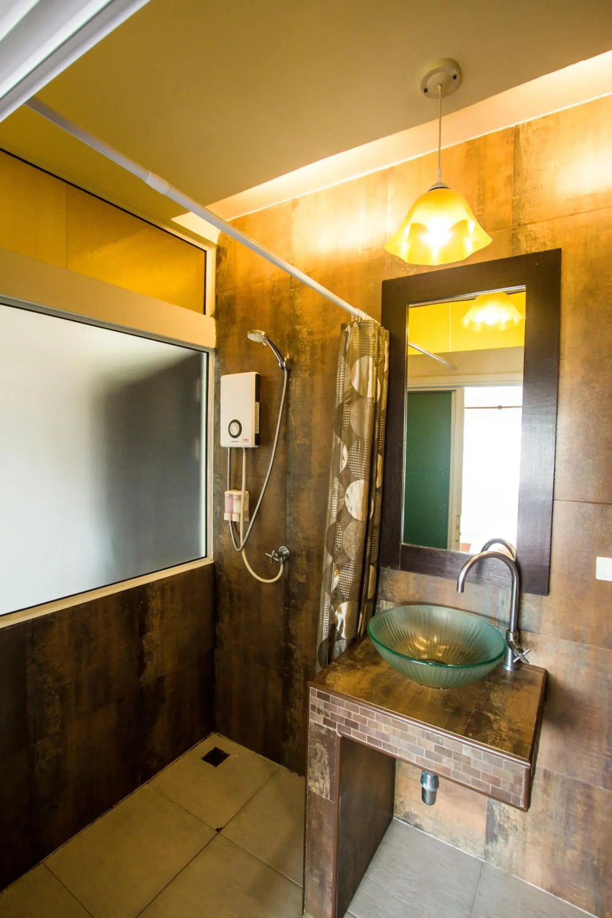 Bathroom in Queen Boutique Hotel