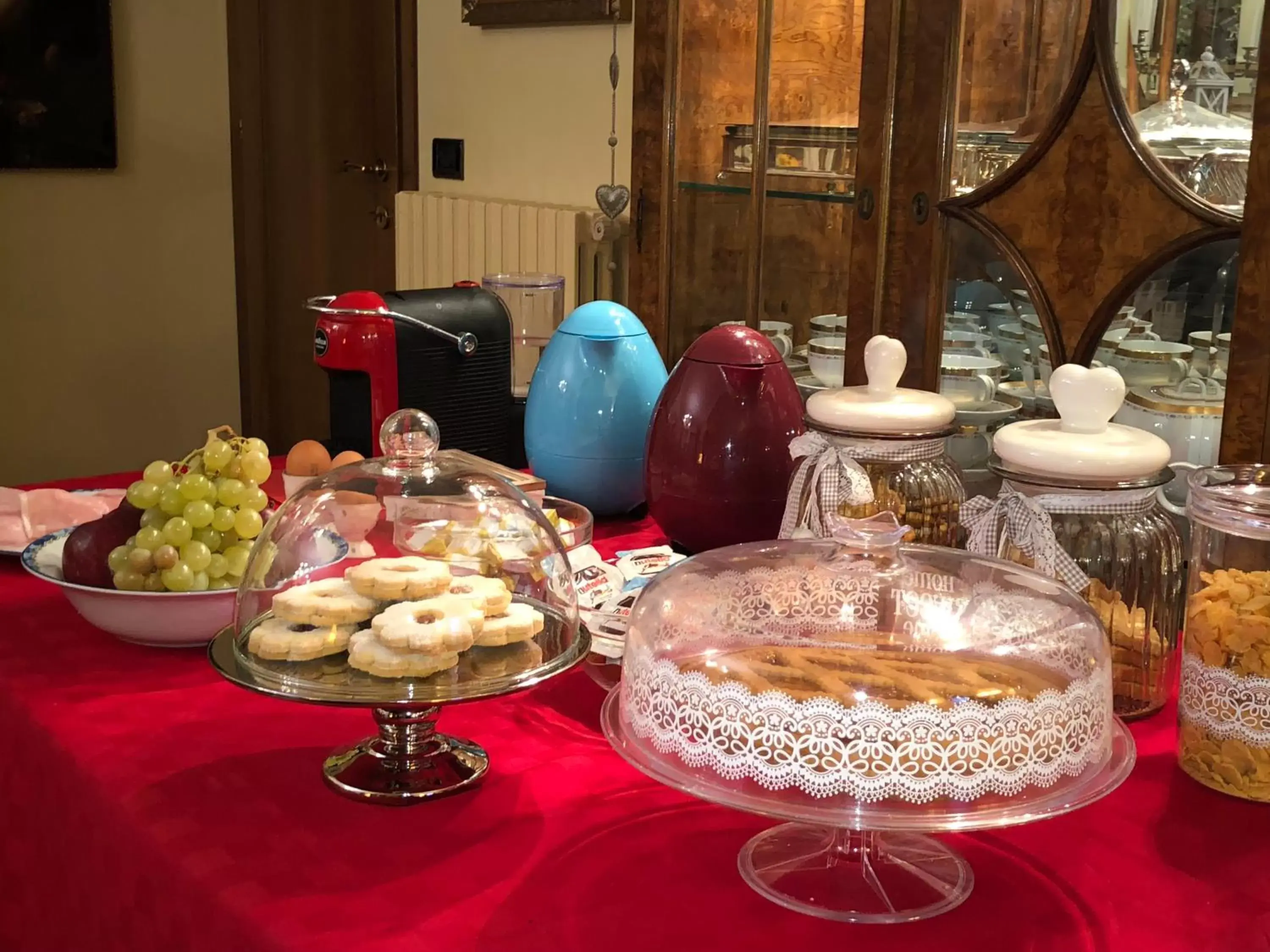 Continental breakfast, Food in Villa Fior di Robinia