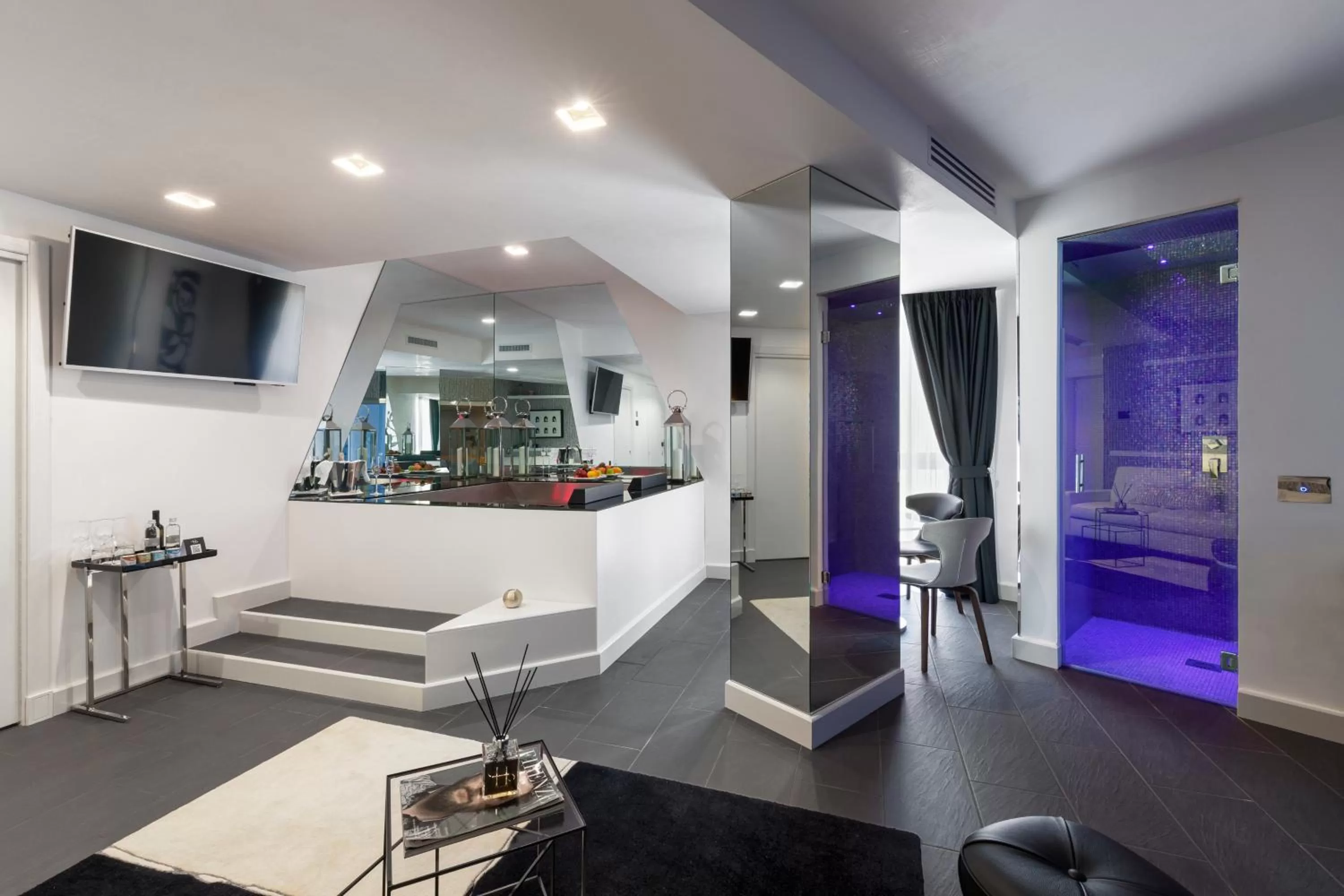 Spa and wellness centre/facilities in LHP Napoli Palace & SPA