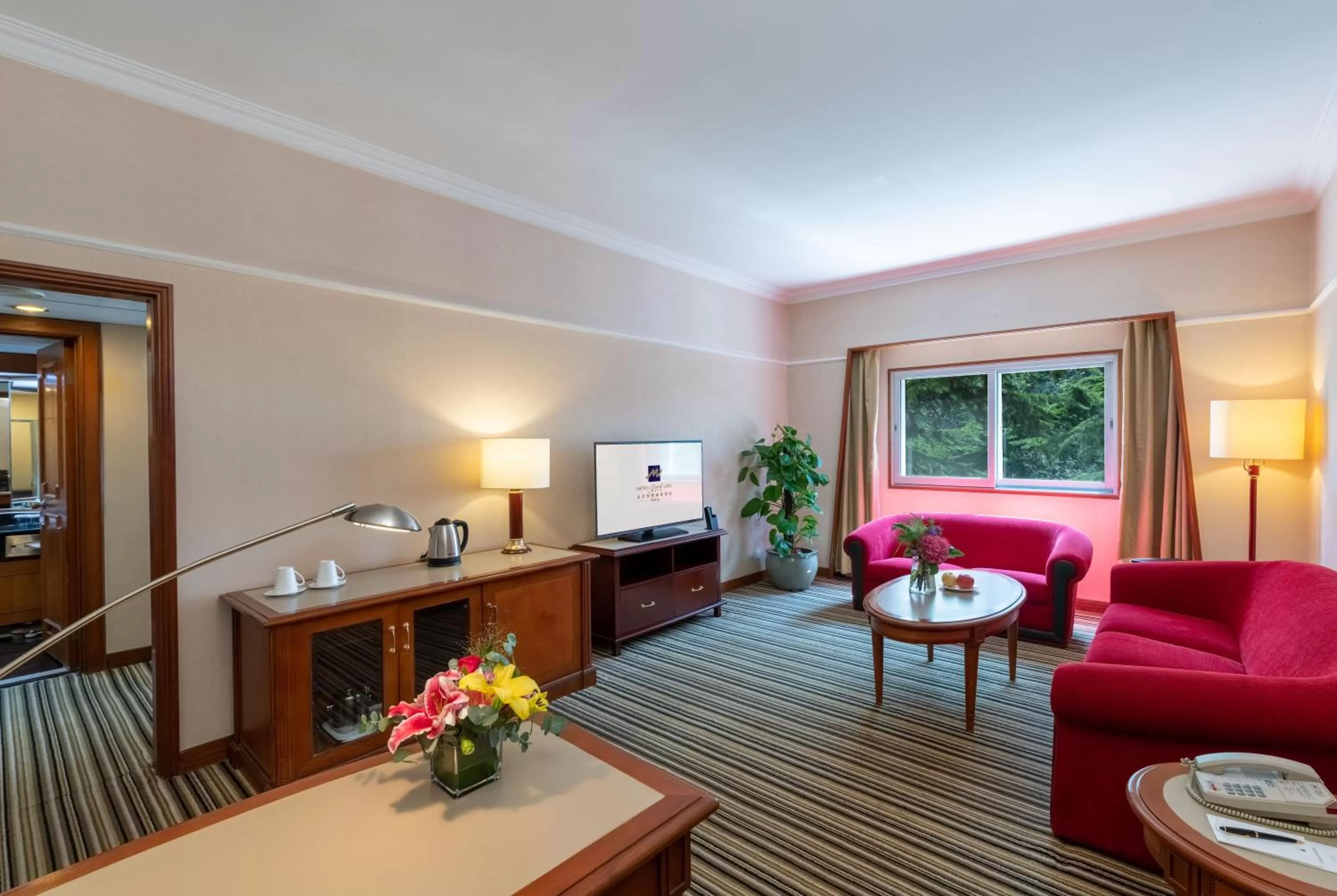 Living room in Metropark Lido Hotel Beijing
