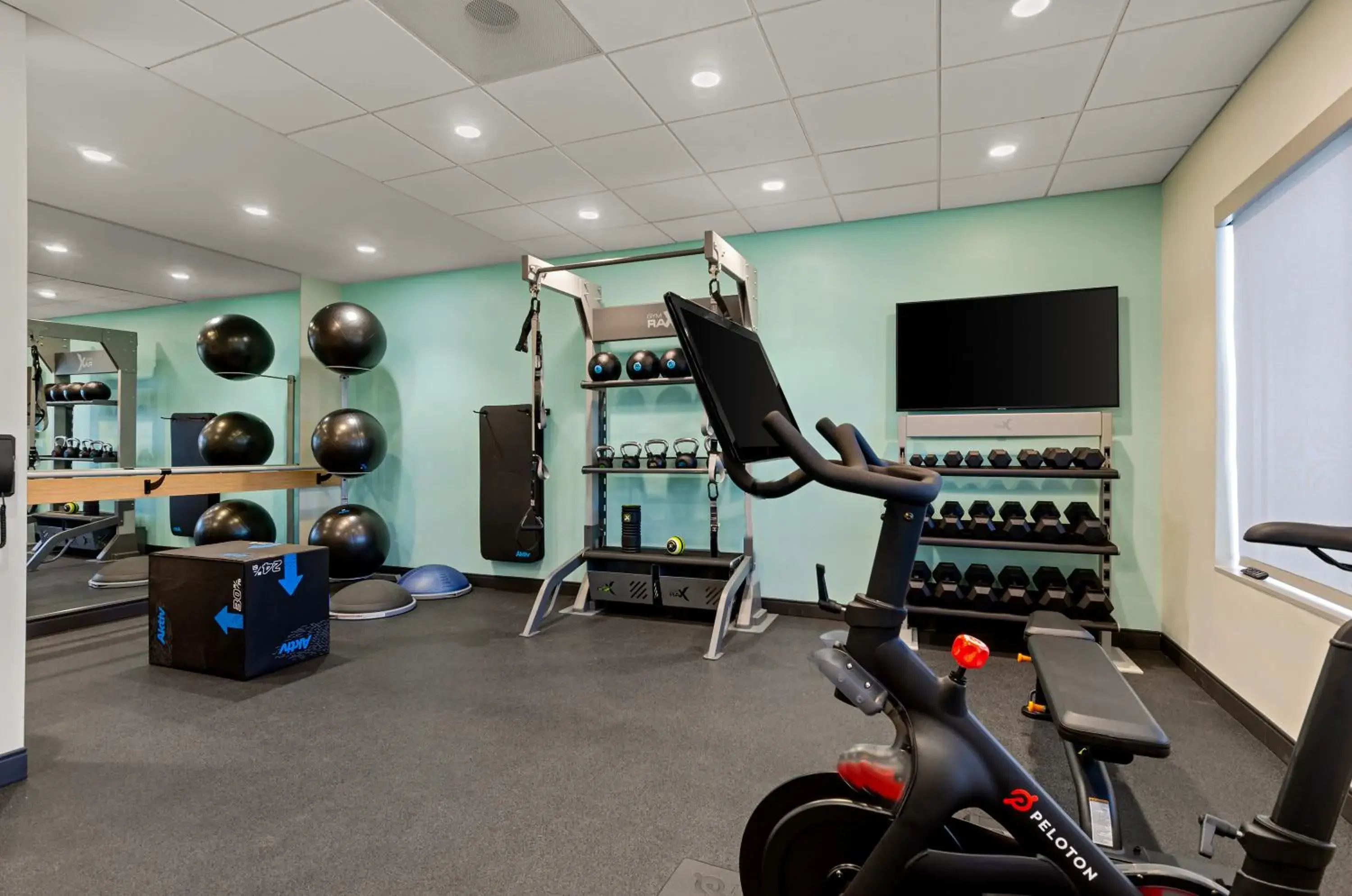 Fitness centre/facilities, Fitness Center/Facilities in Tru by Hilton Christiansburg