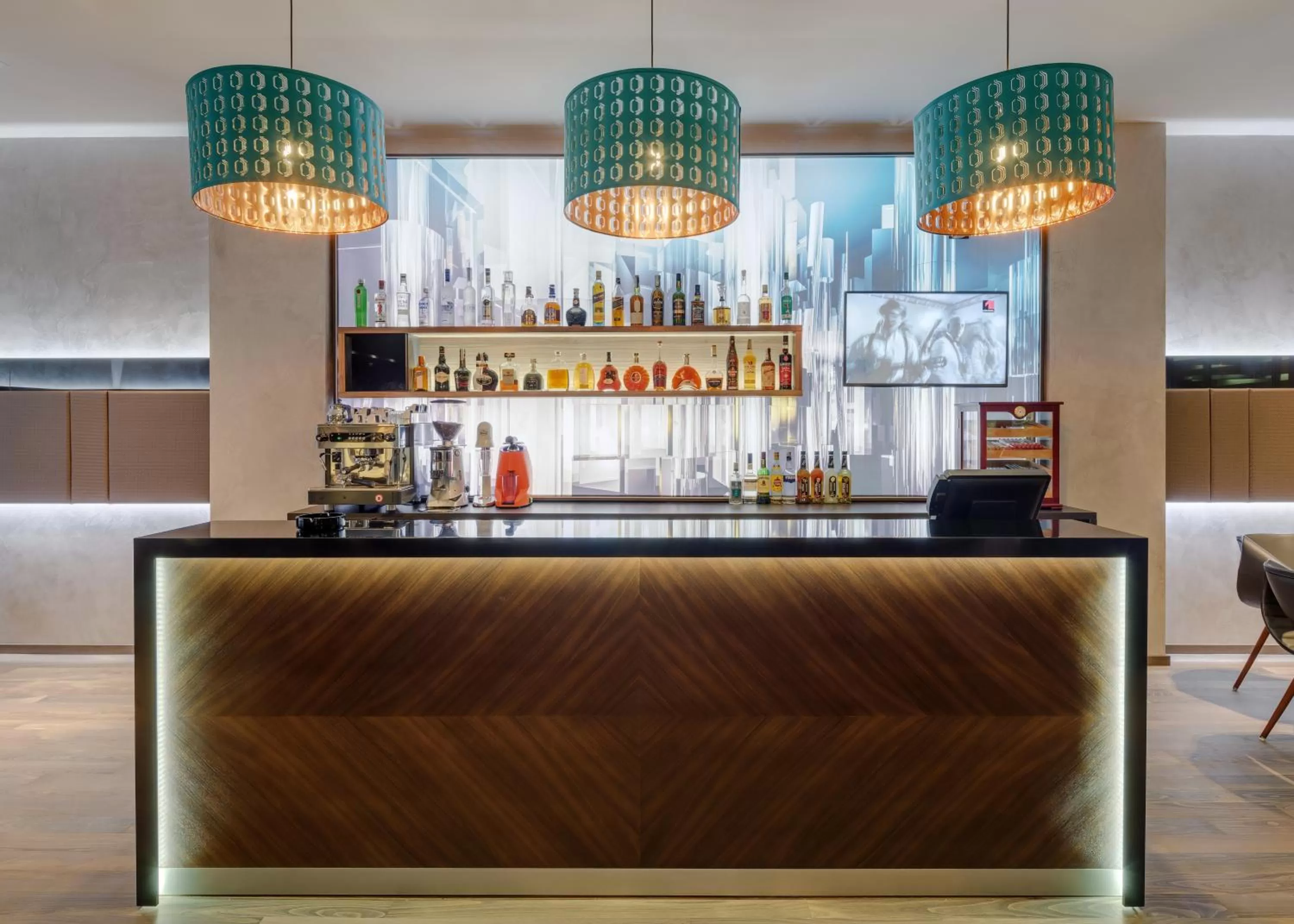 Communal lounge/ TV room in Sky Blue Hotel & Spa