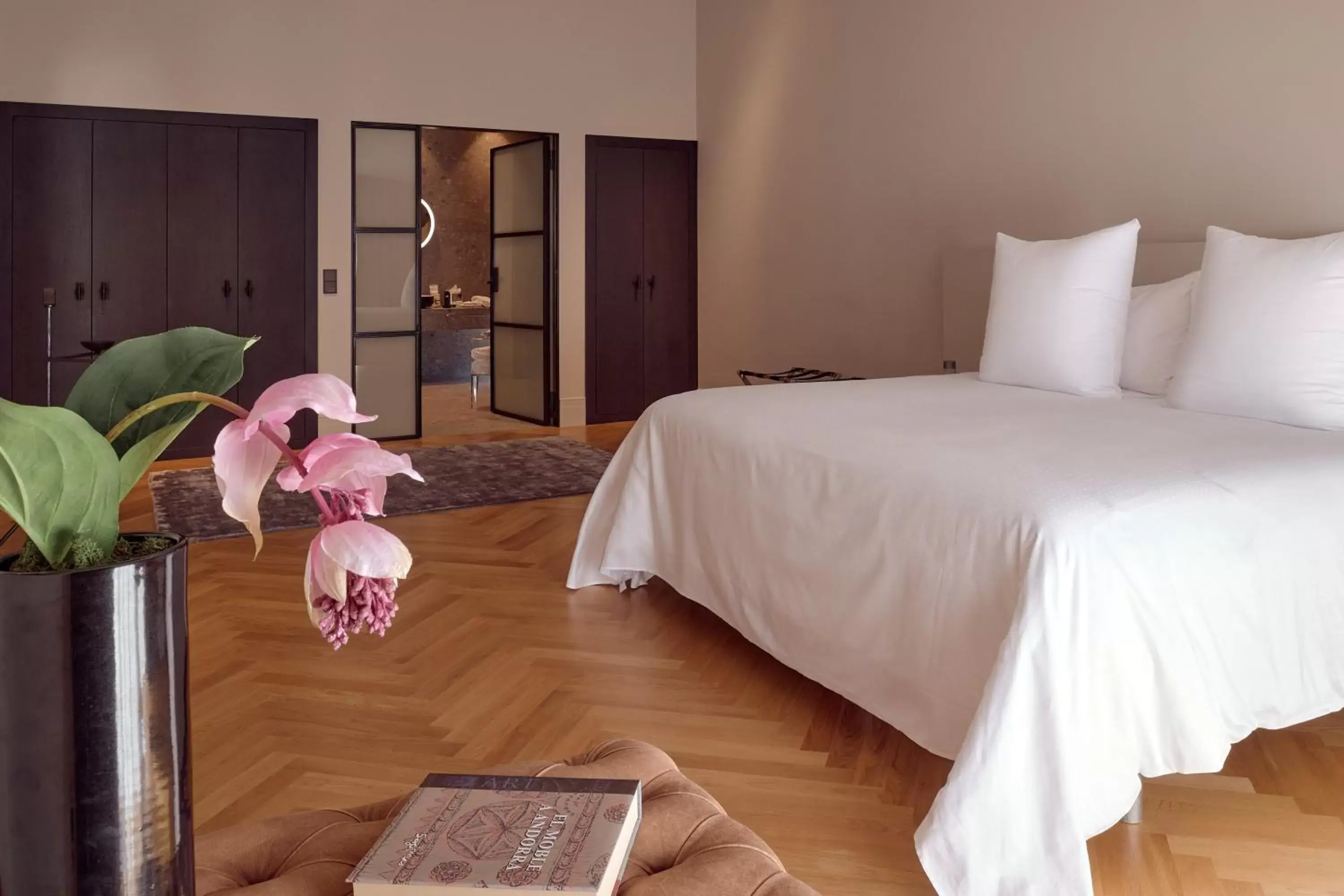 Bedroom, Bed in Andorra Park Hotel