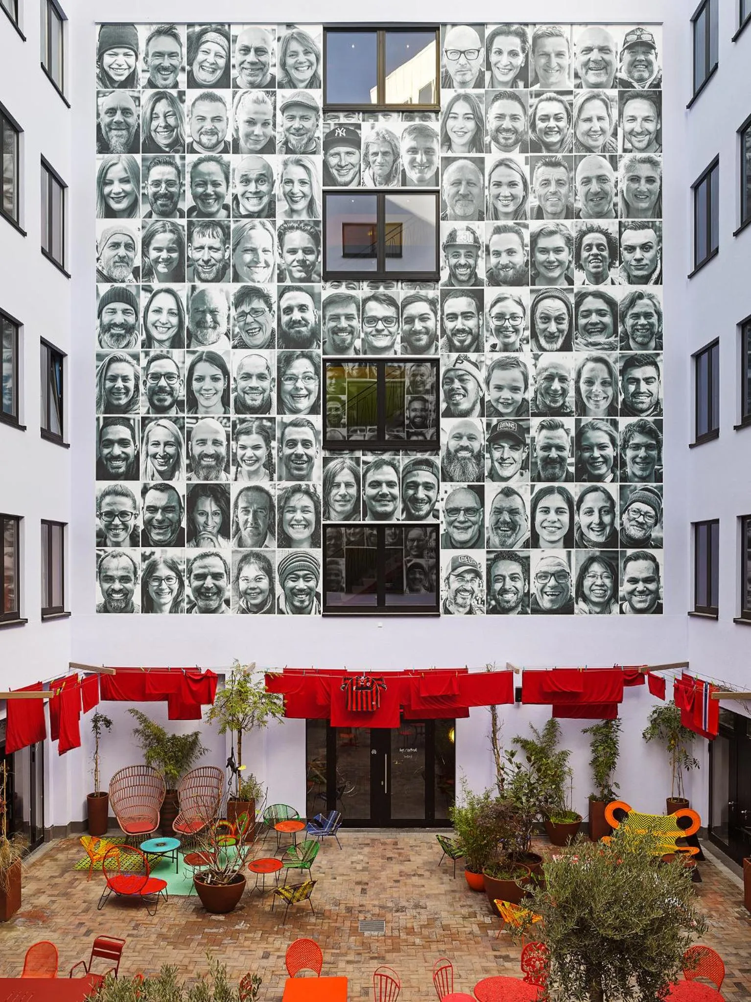 Patio in 25hours Hotel The Trip