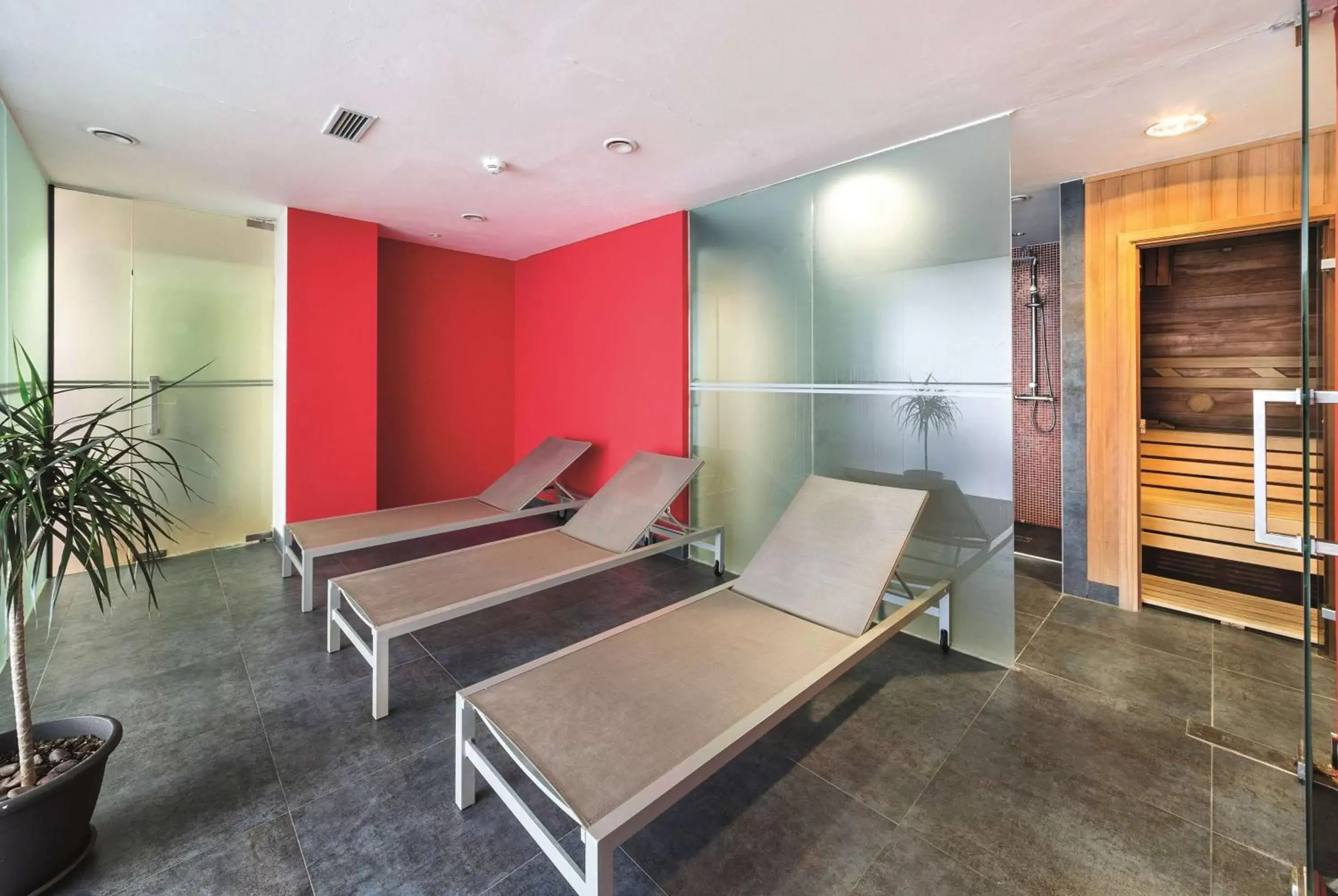 Spa and wellness centre/facilities, Spa/Wellness in Vienna House Easy by Wyndham Pilsen