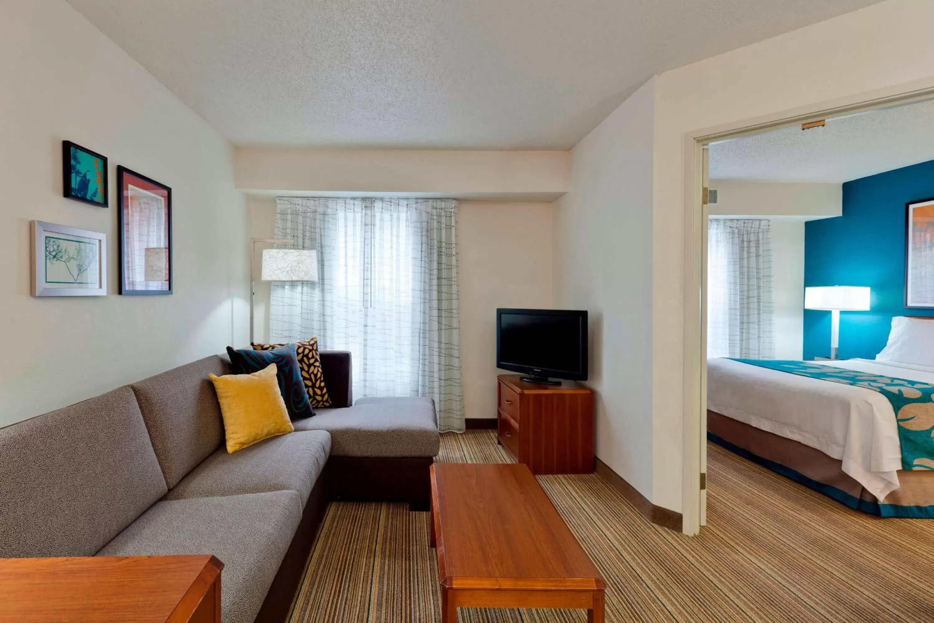 Bedroom, Seating Area in Residence Inn Chicago Southeast/Hammond, IN