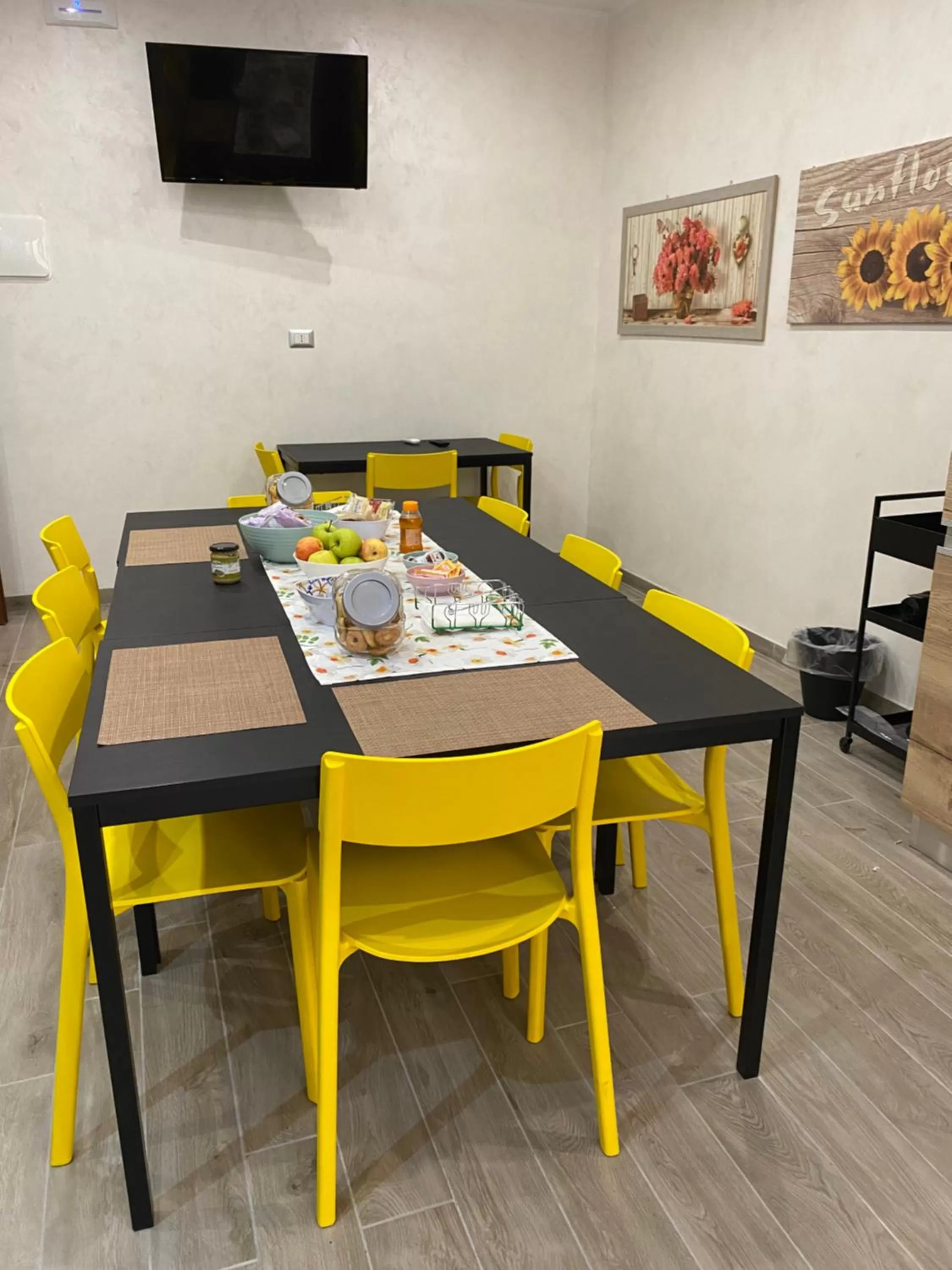 Restaurant/Places to Eat in B&B CATANIA CENTRO - Charme & More