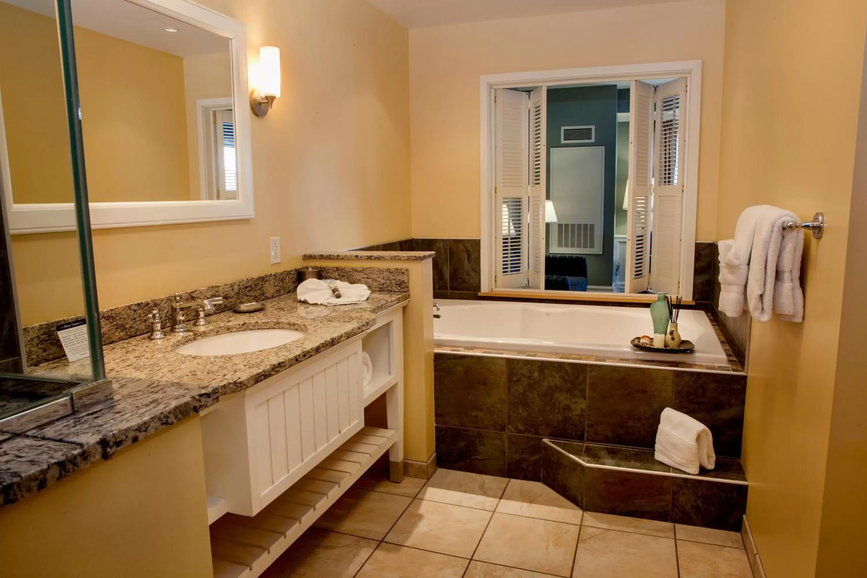 Bathroom in Watkins Glen Harbor Hotel