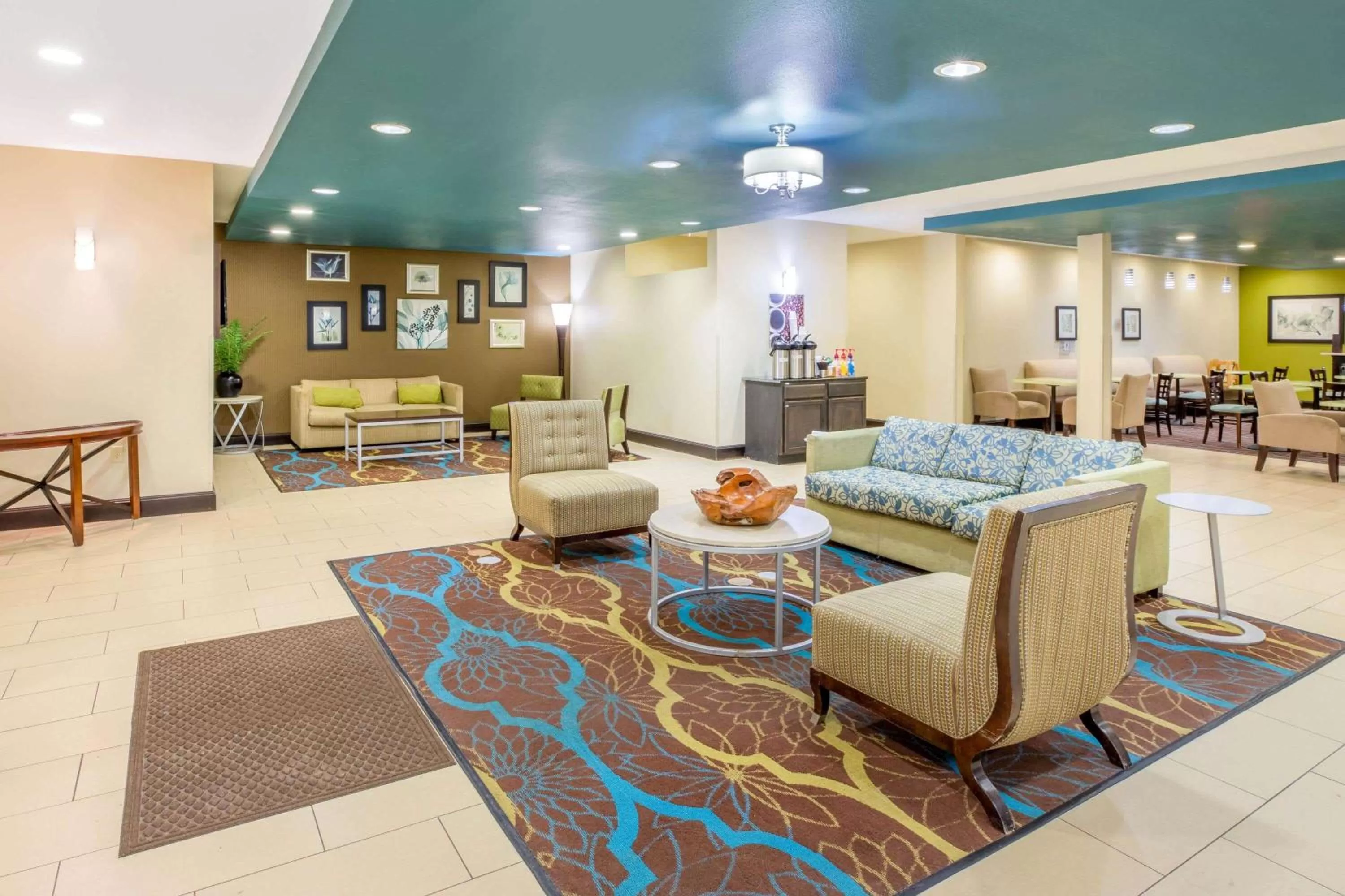 Lobby or reception in La Quinta by Wyndham Floresville