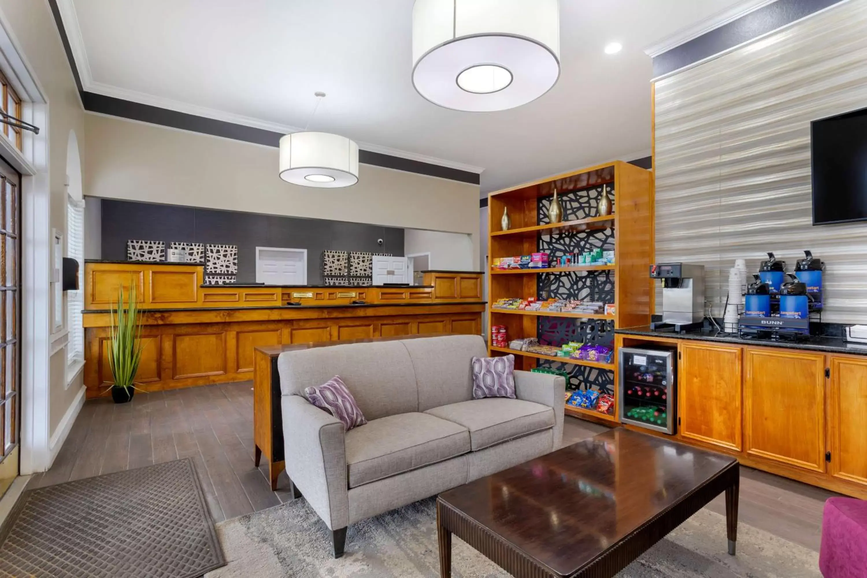 Lobby or reception, Seating Area in Best Western Brenham