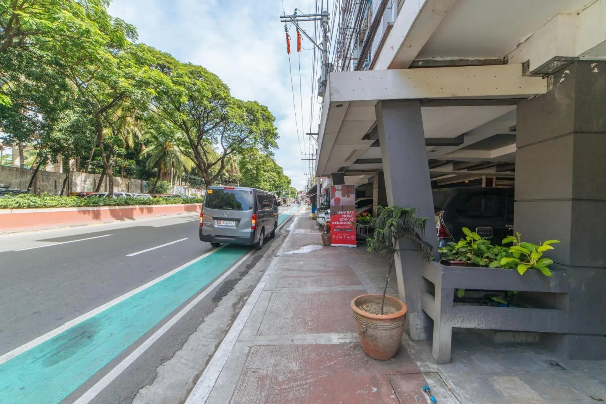 Facade/entrance in RedDoorz Plus at One Liberty Hotel Kalayaan Avenue