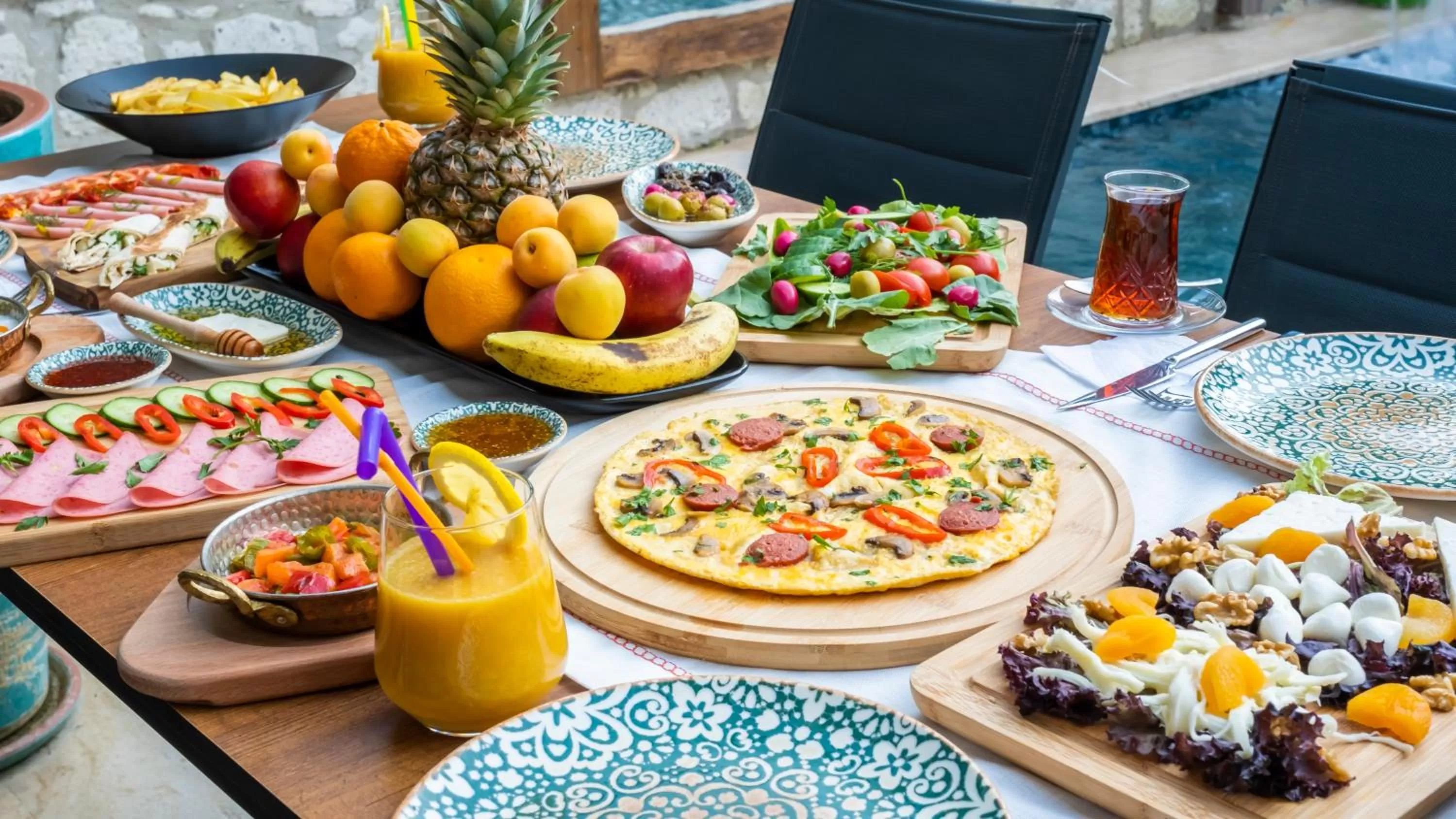 Breakfast, Food in Ariel Hotel Alaçatı