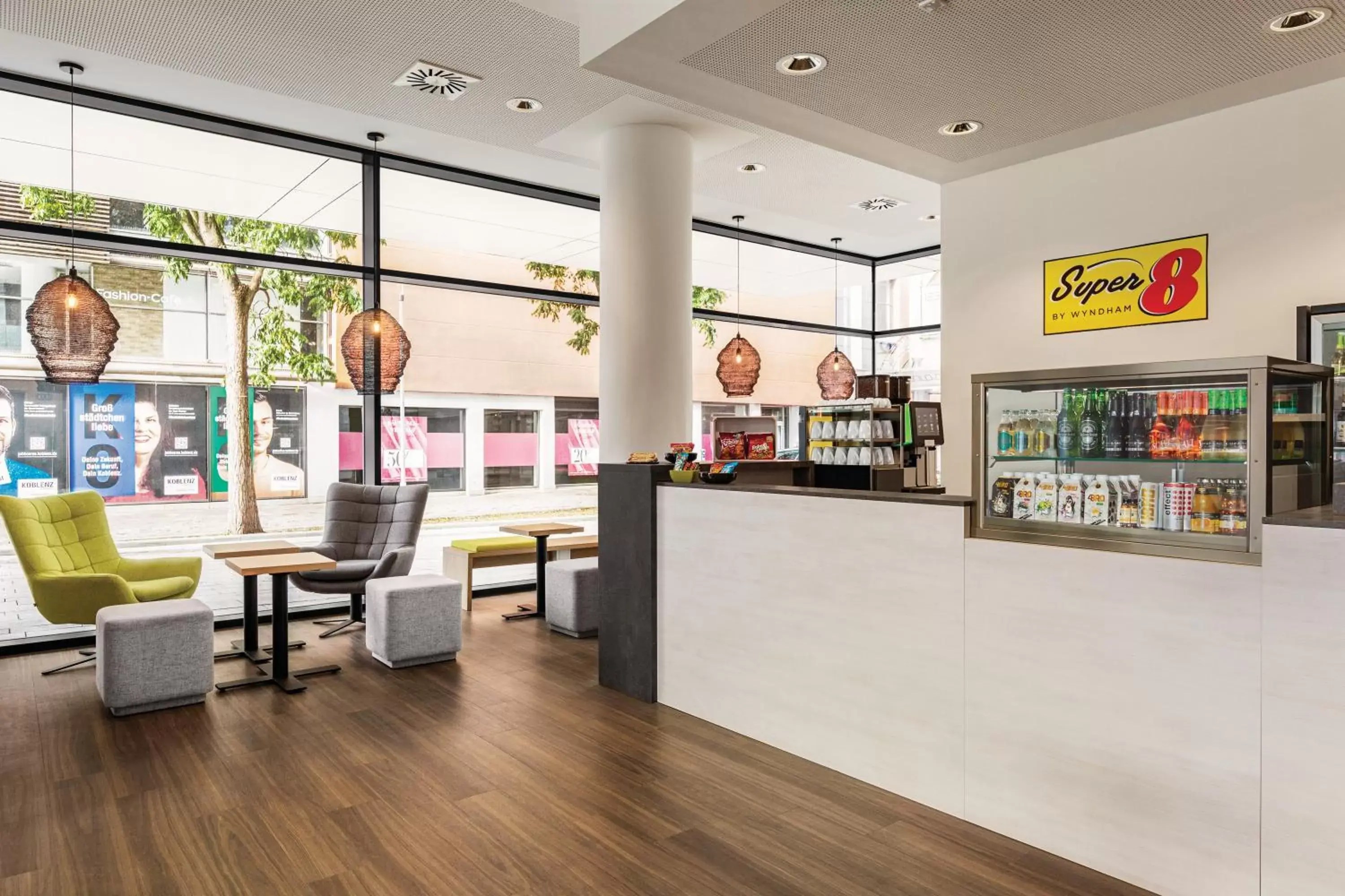 Lounge or bar, Lobby/Reception in Super 8 by Wyndham Koblenz