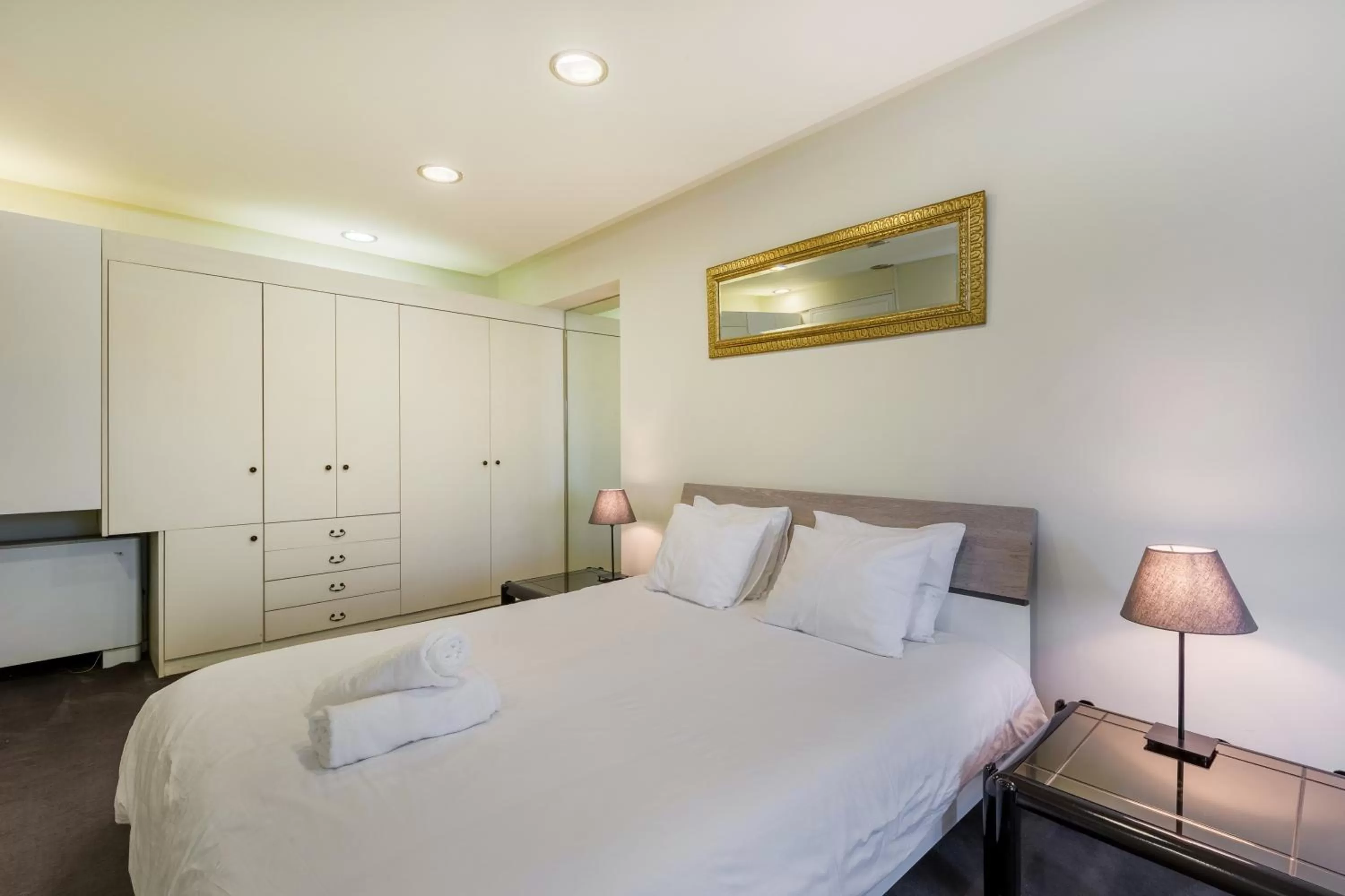 Bed in Arditou Akropolis Apartments-Suites