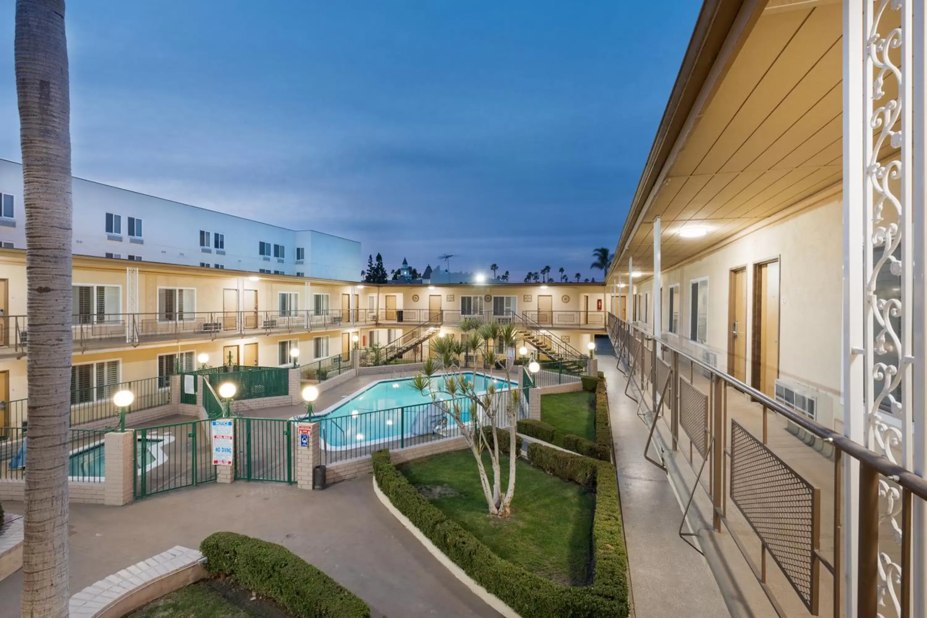 Pool View in Americas Best Value Inn & Suites Anaheim