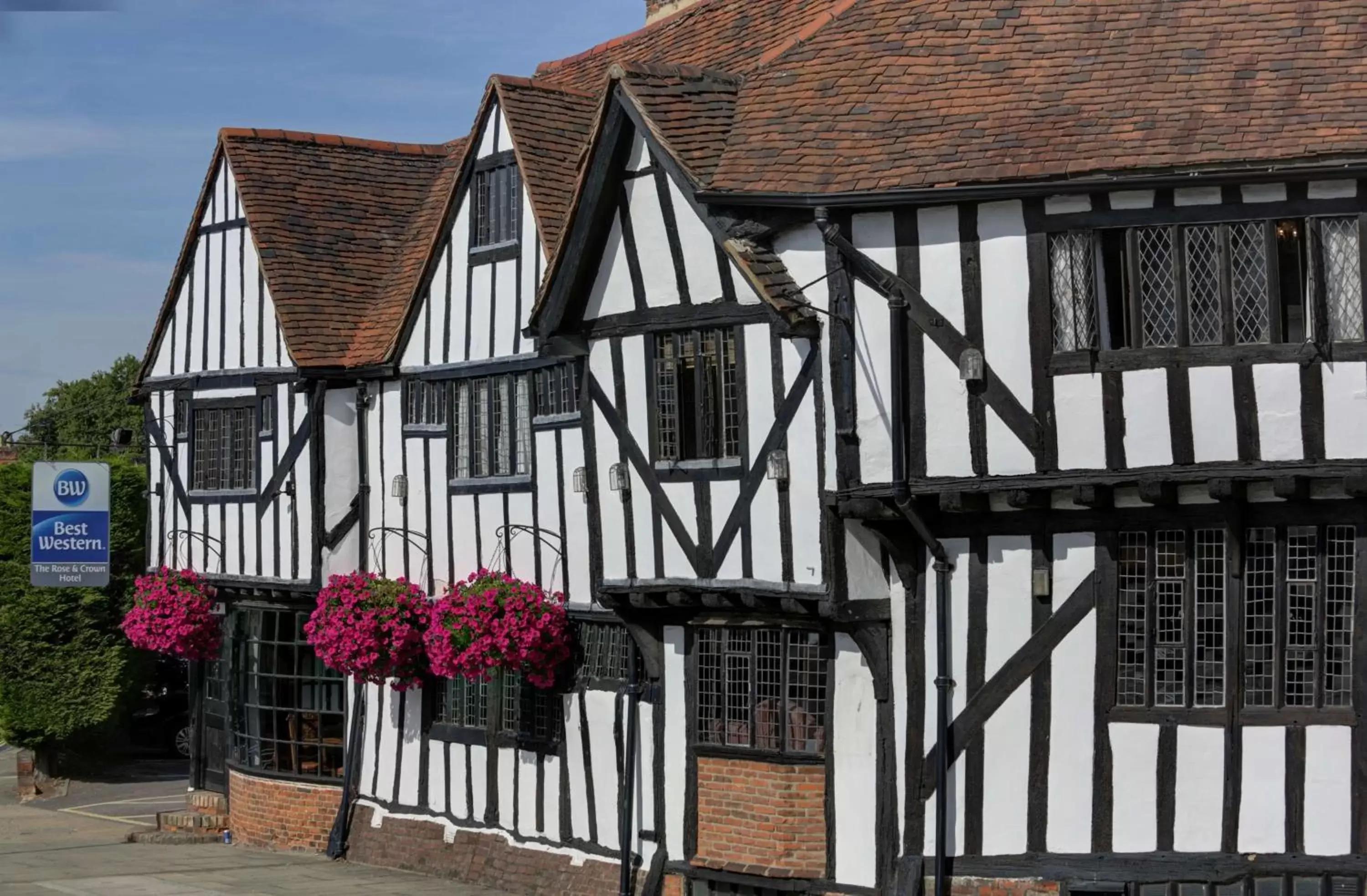 Property Building in Best Western The Rose & Crown Hotel