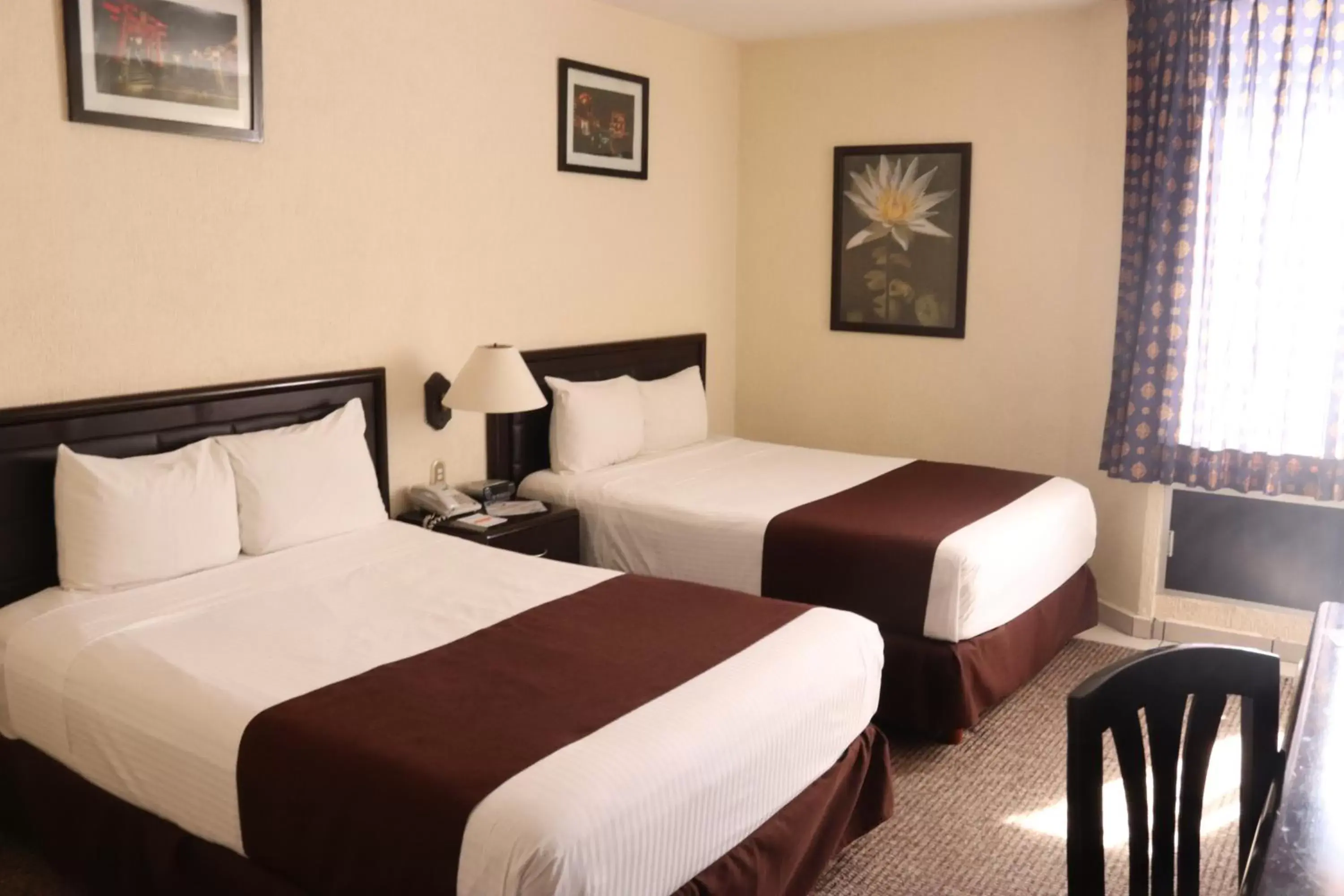 Double Room with Two Double Beds in Hotel Santa Irene Guadalajara Double Room with Two Double Beds in Hotel Santa Irene Guadalajara