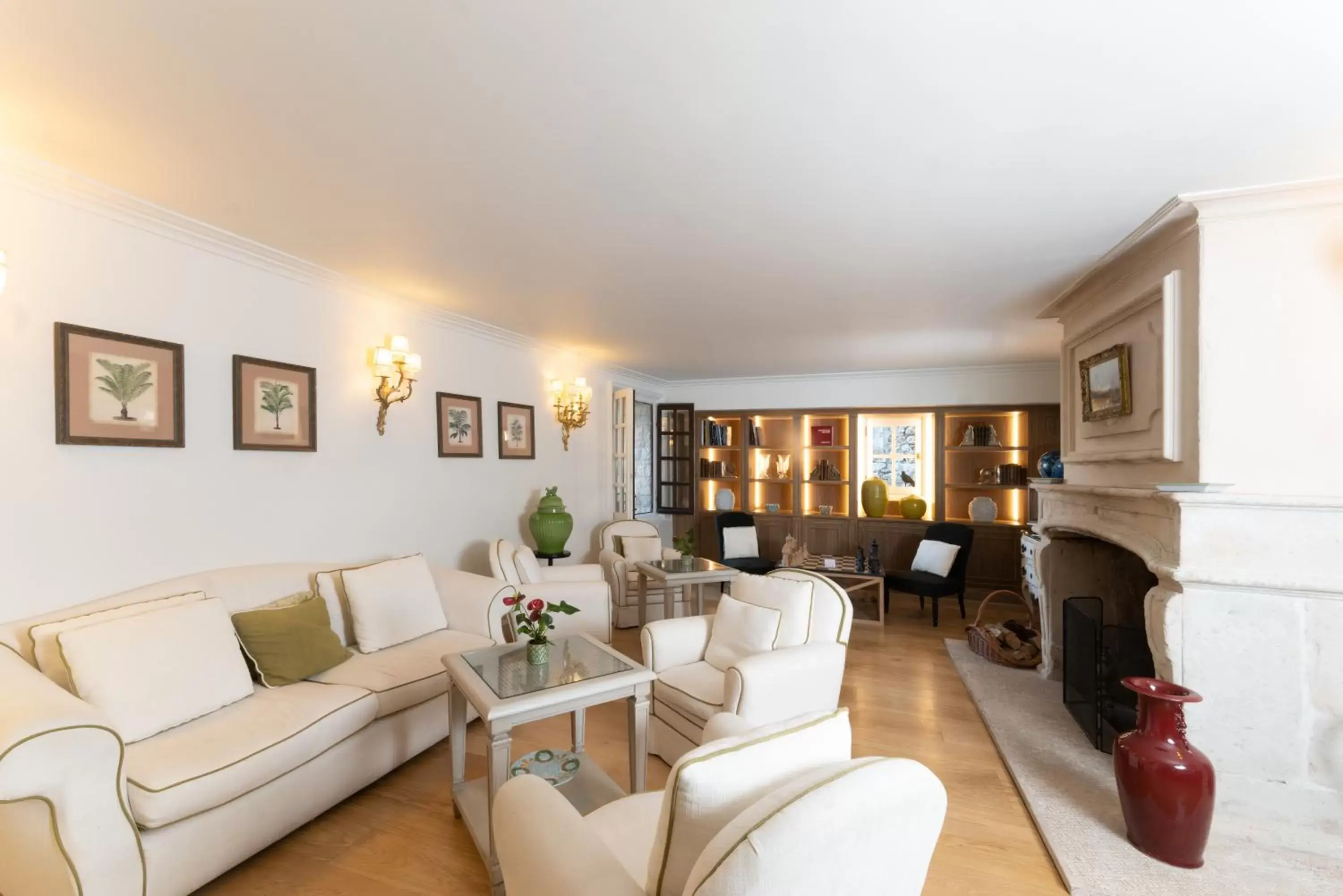 Living room, Seating Area in Hotel Le Saint Paul