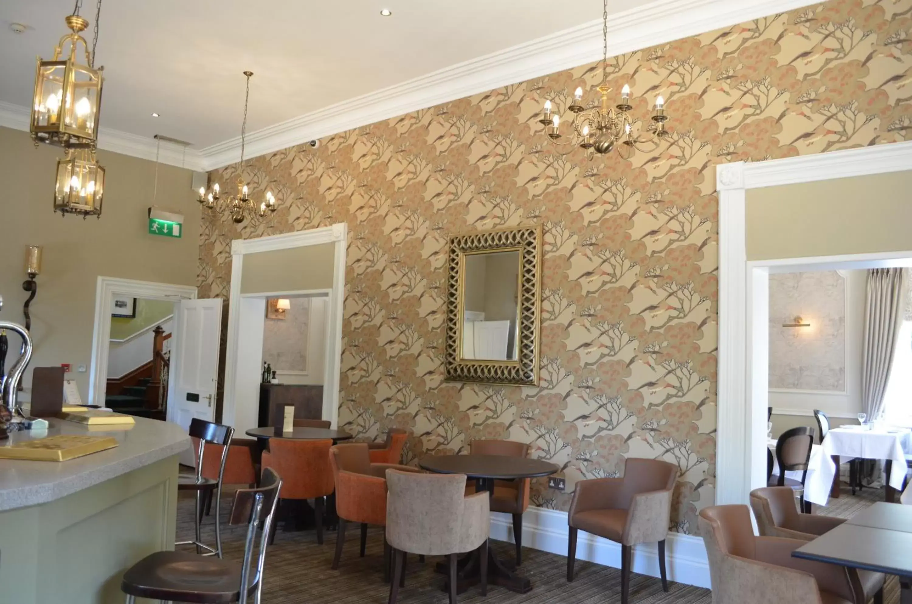 Restaurant/places to eat, Lounge/Bar in St Andrews Town Hotel