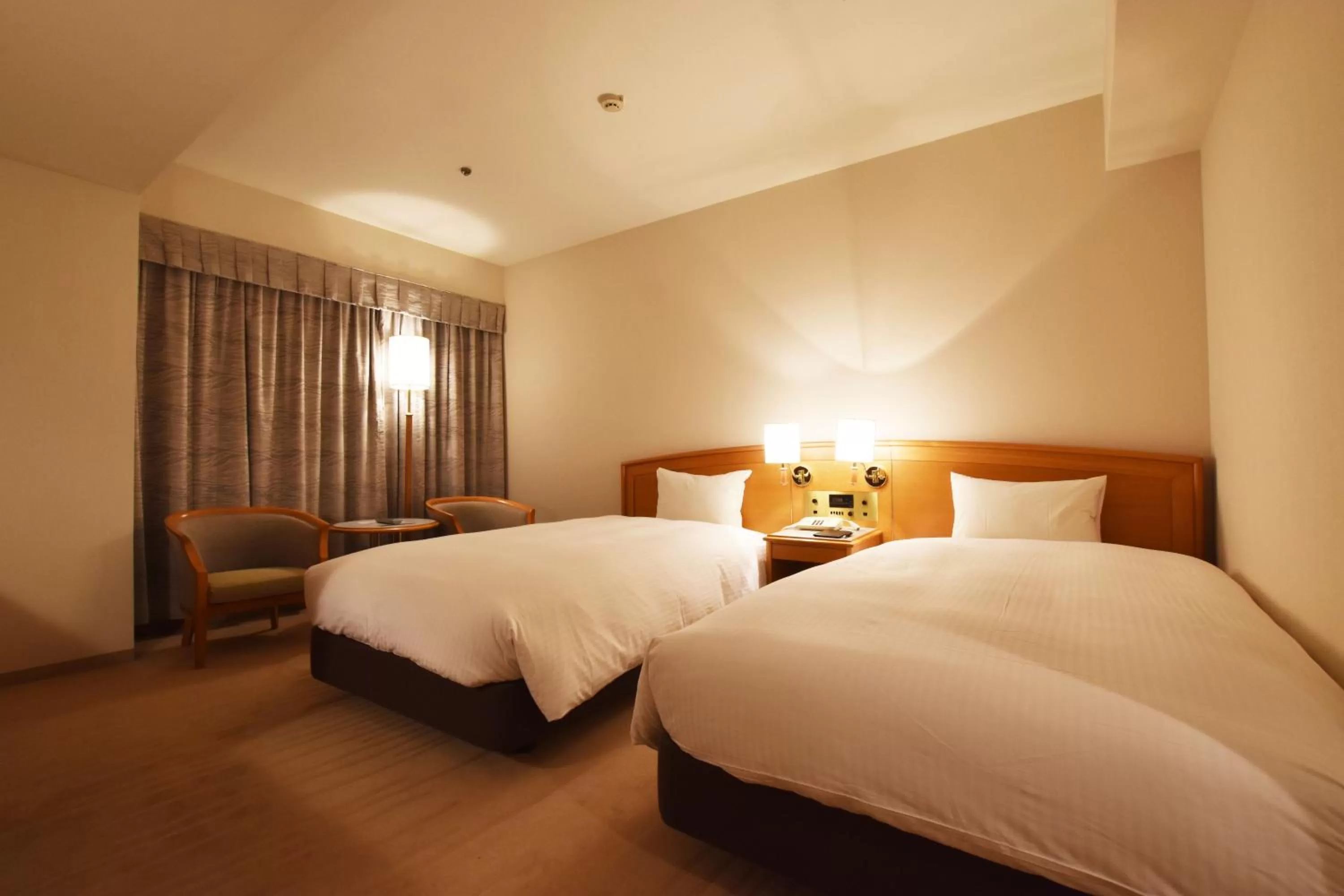 Photo of the whole room, Bed in Hotel Nikko Tsukuba