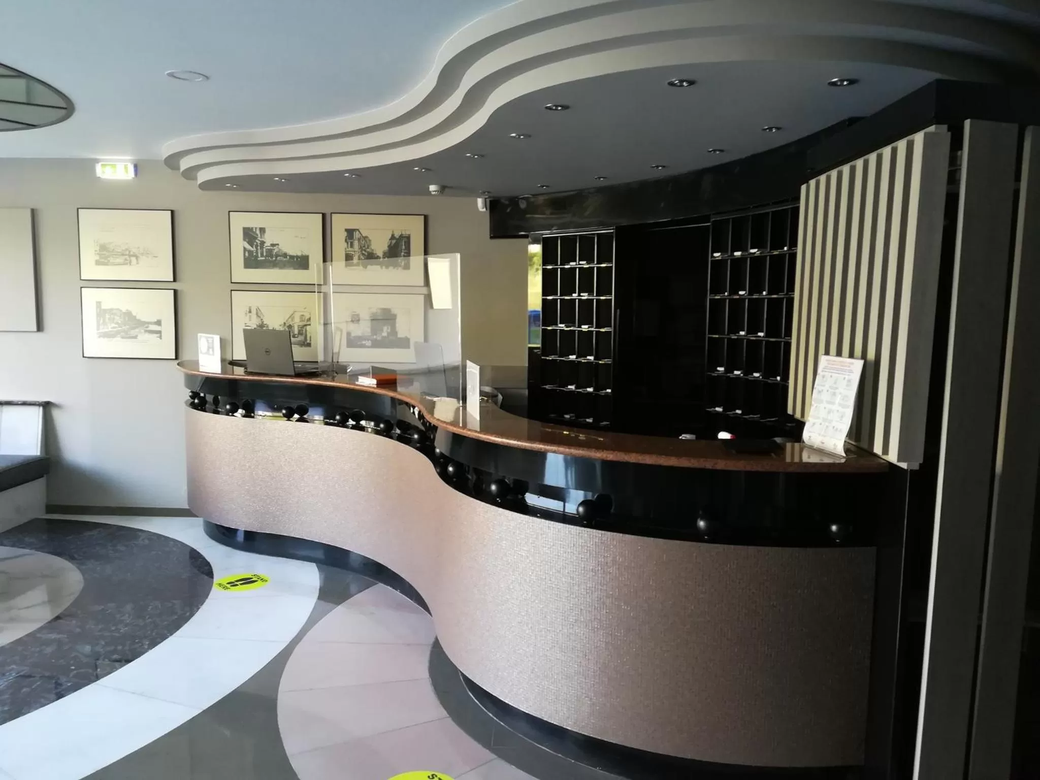 Communal lounge/ TV room, Lobby/Reception in Esperia