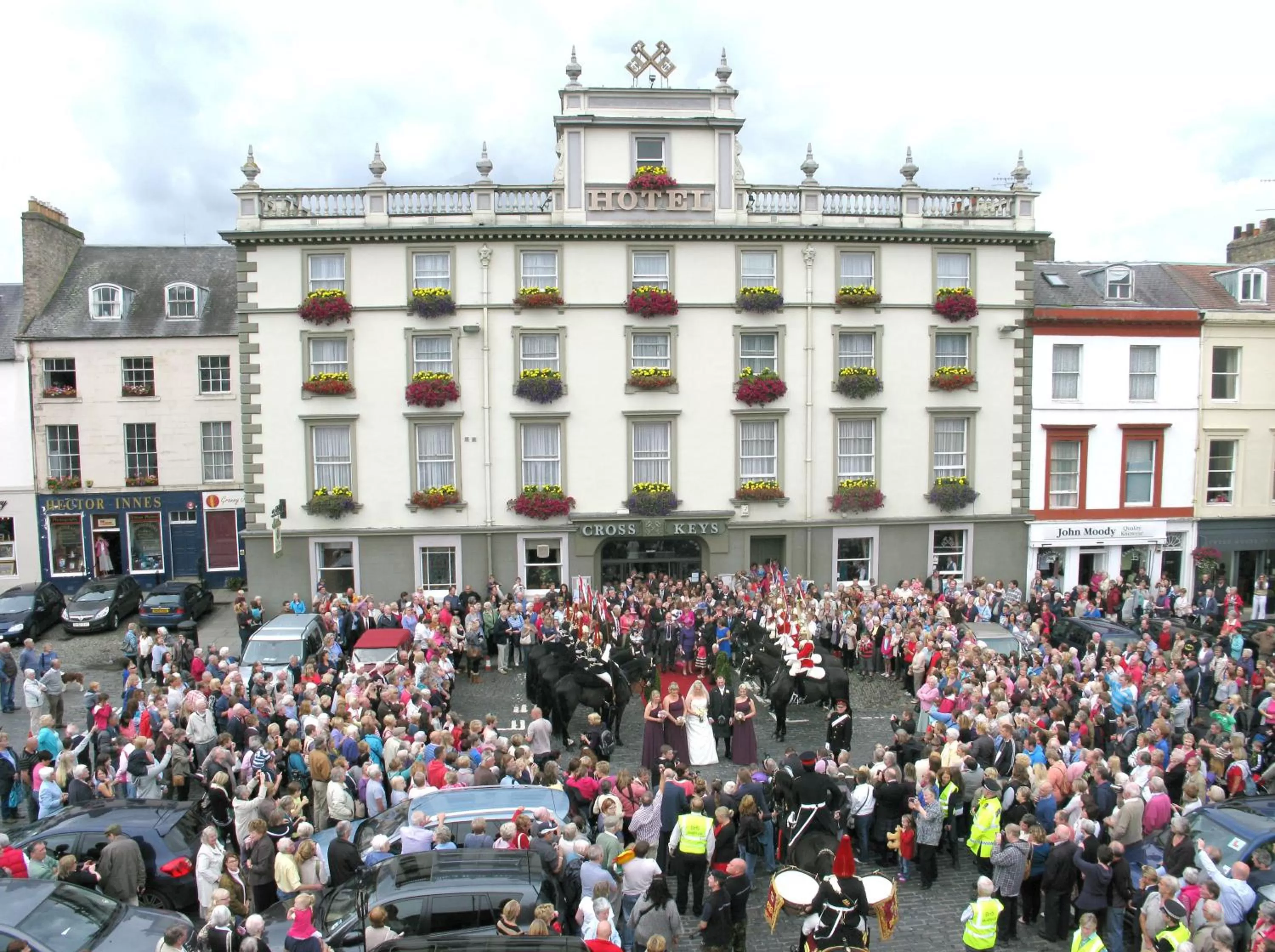 Facade/entrance in Cross Keys Hotel, Kelso