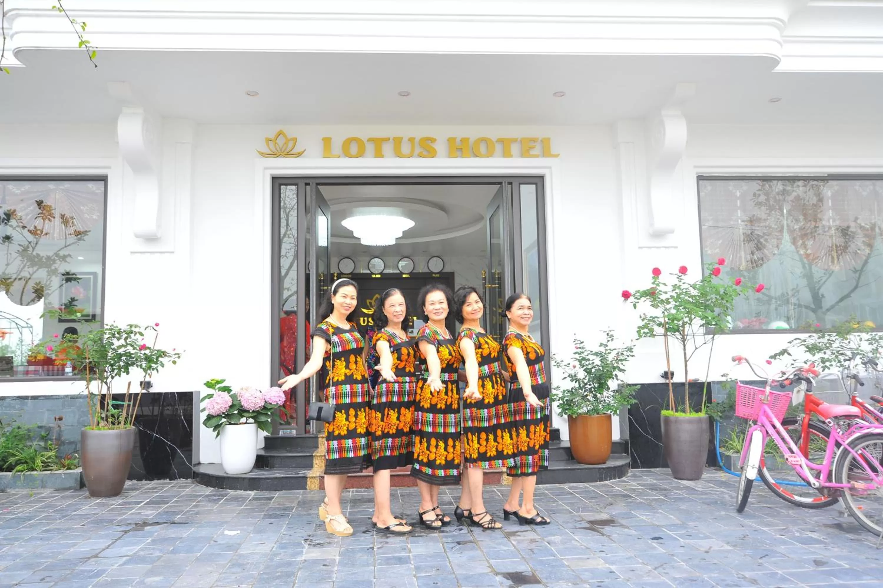 Facade/entrance in Lotus Hotel Ninh Bình